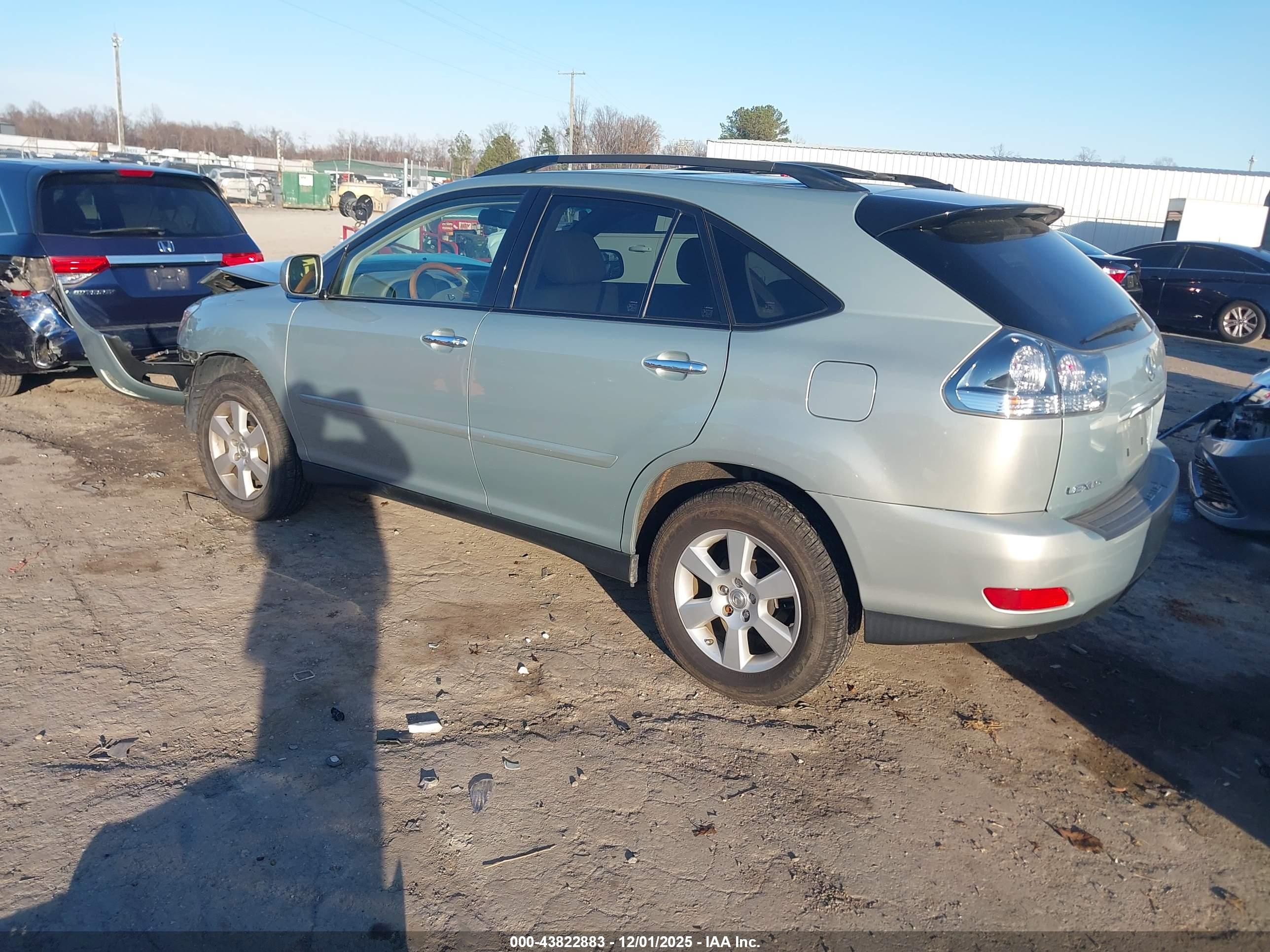 LEXUS RX image 3