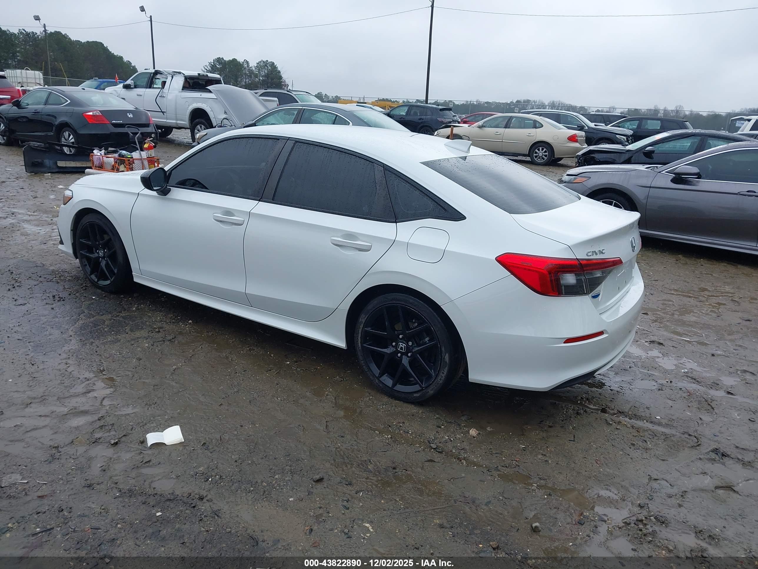 HONDA CIVIC image 3