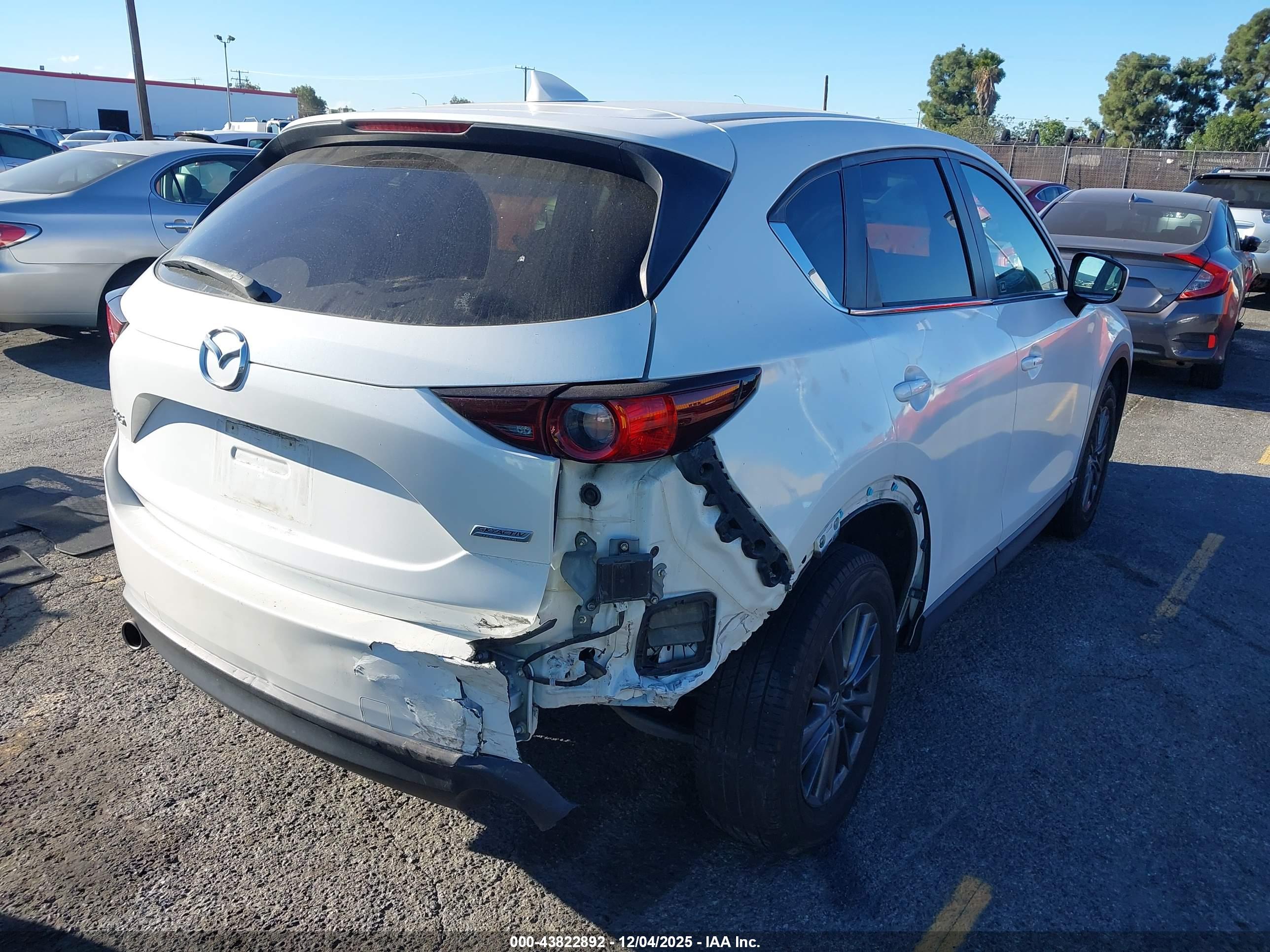 MAZDA CX-5 image 4