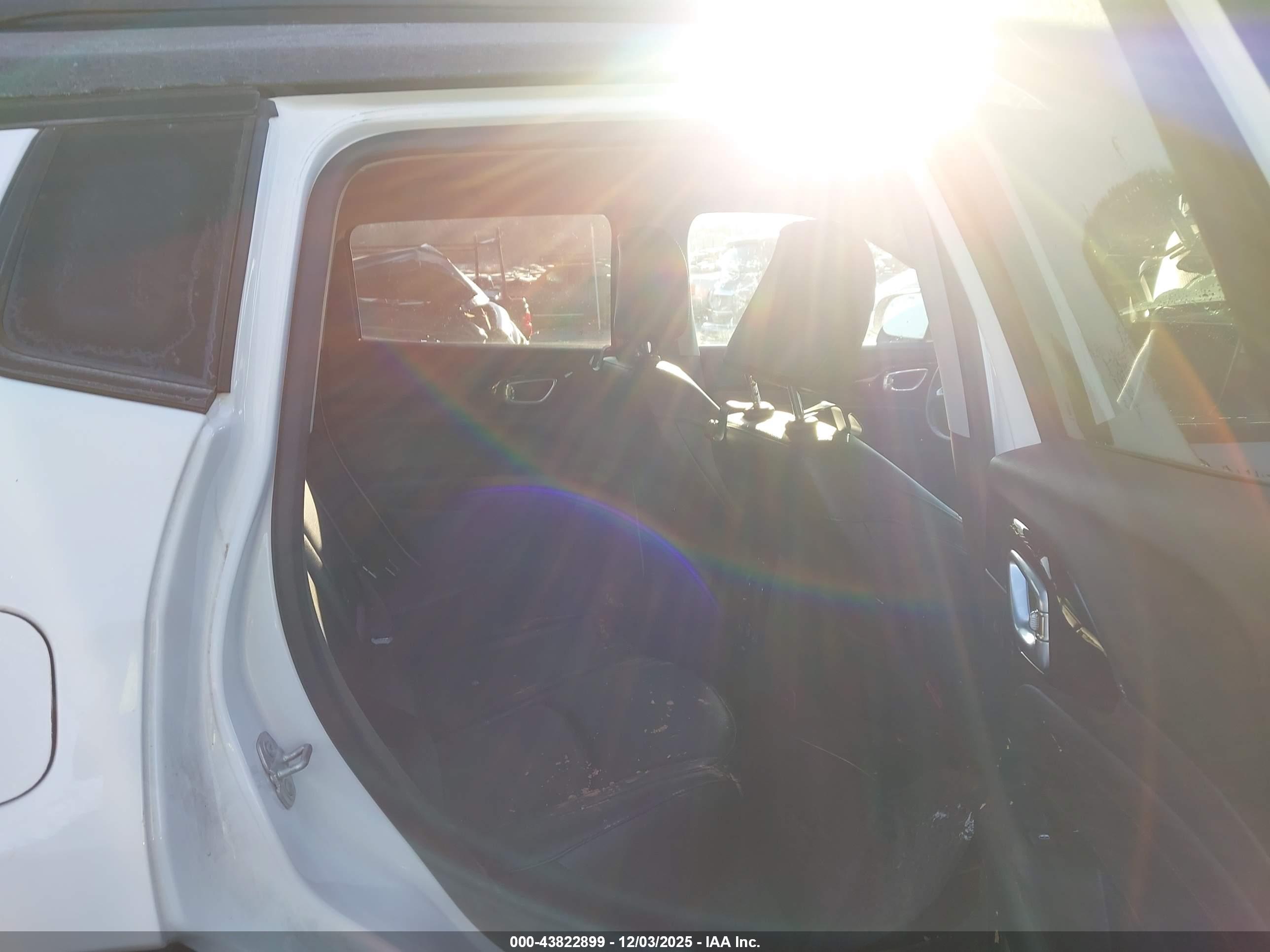 JEEP COMPASS image 8
