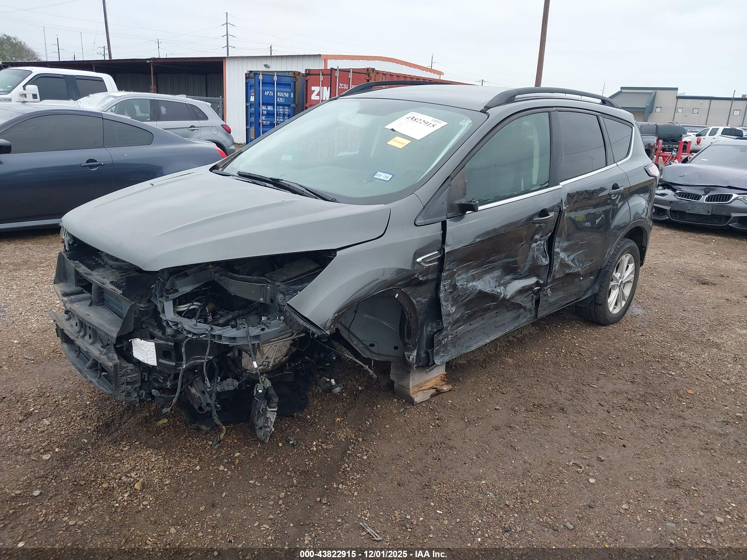 FORD ESCAPE image 6