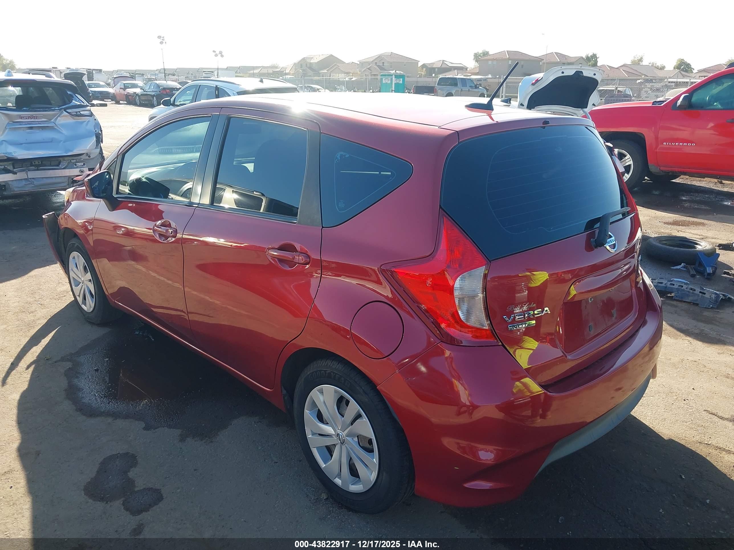 NISSAN VERSA image 3