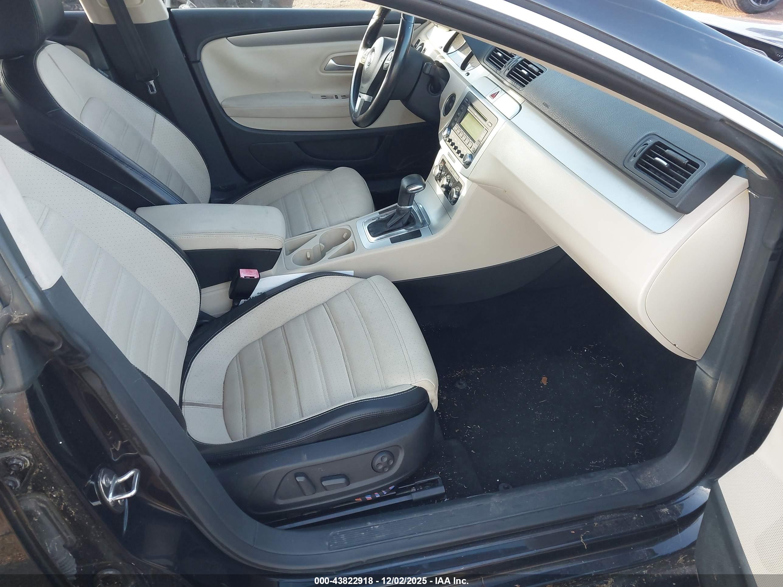 VOLKSWAGEN CC image 5
