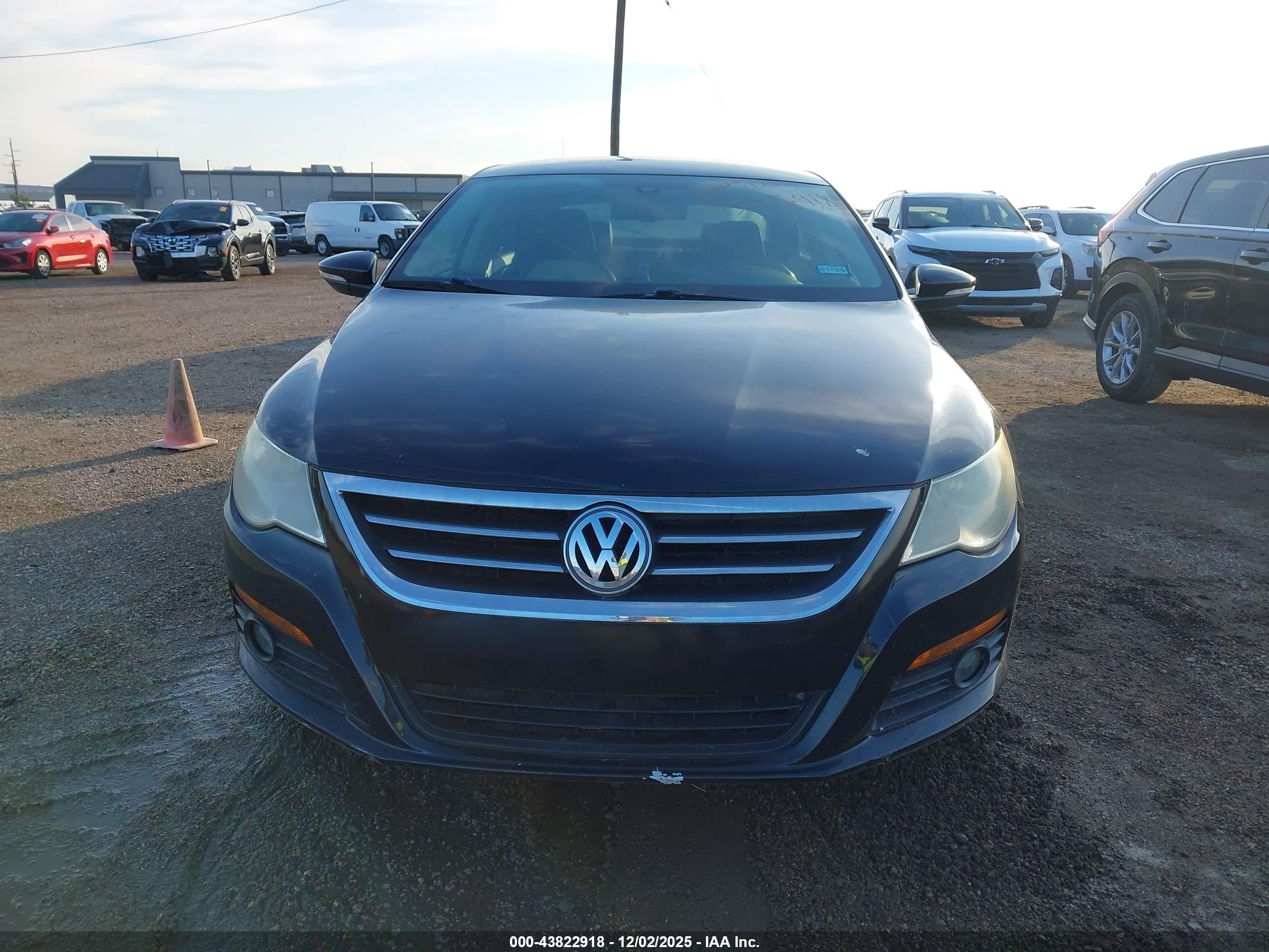 VOLKSWAGEN CC image 6