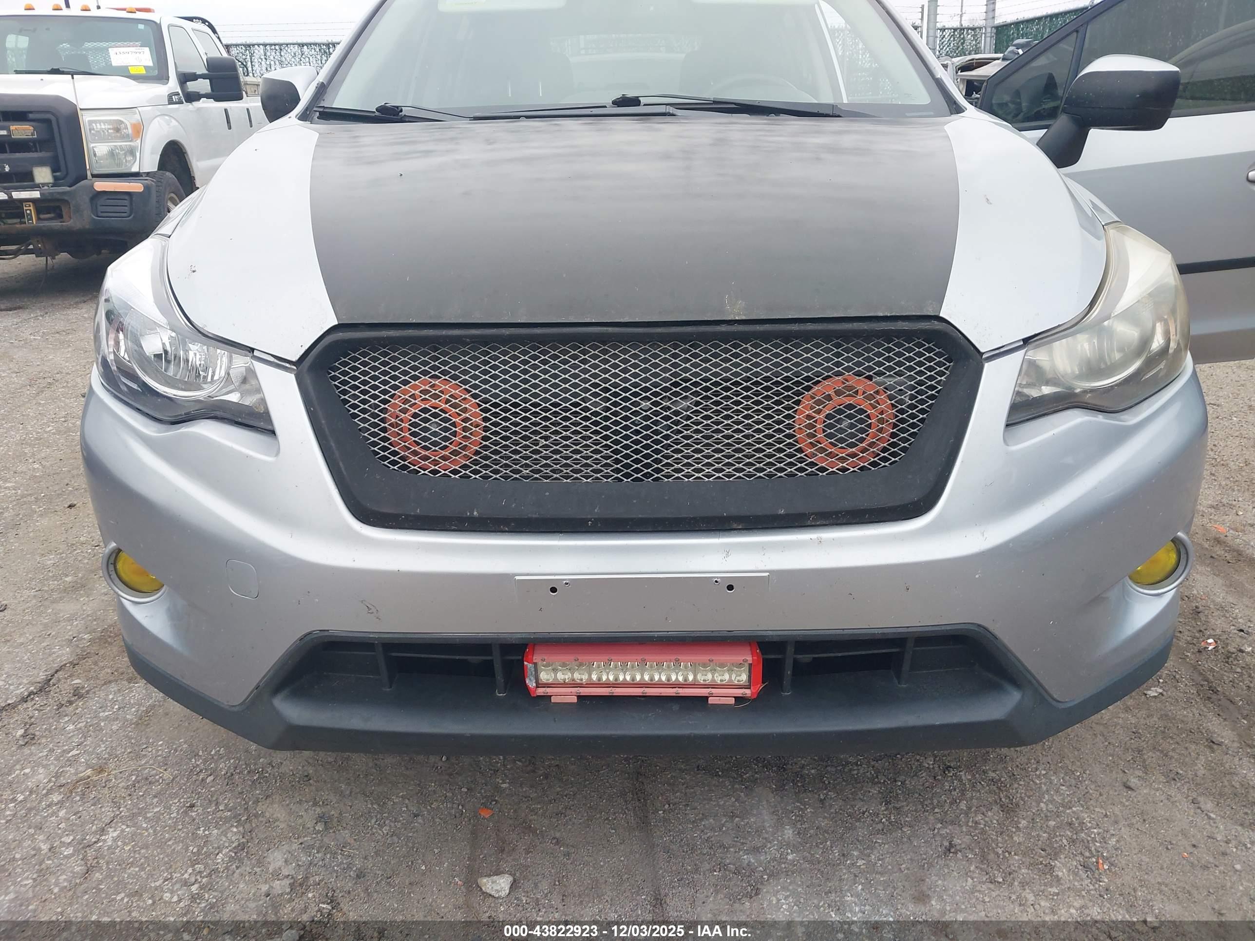 SUBARU XV image 6