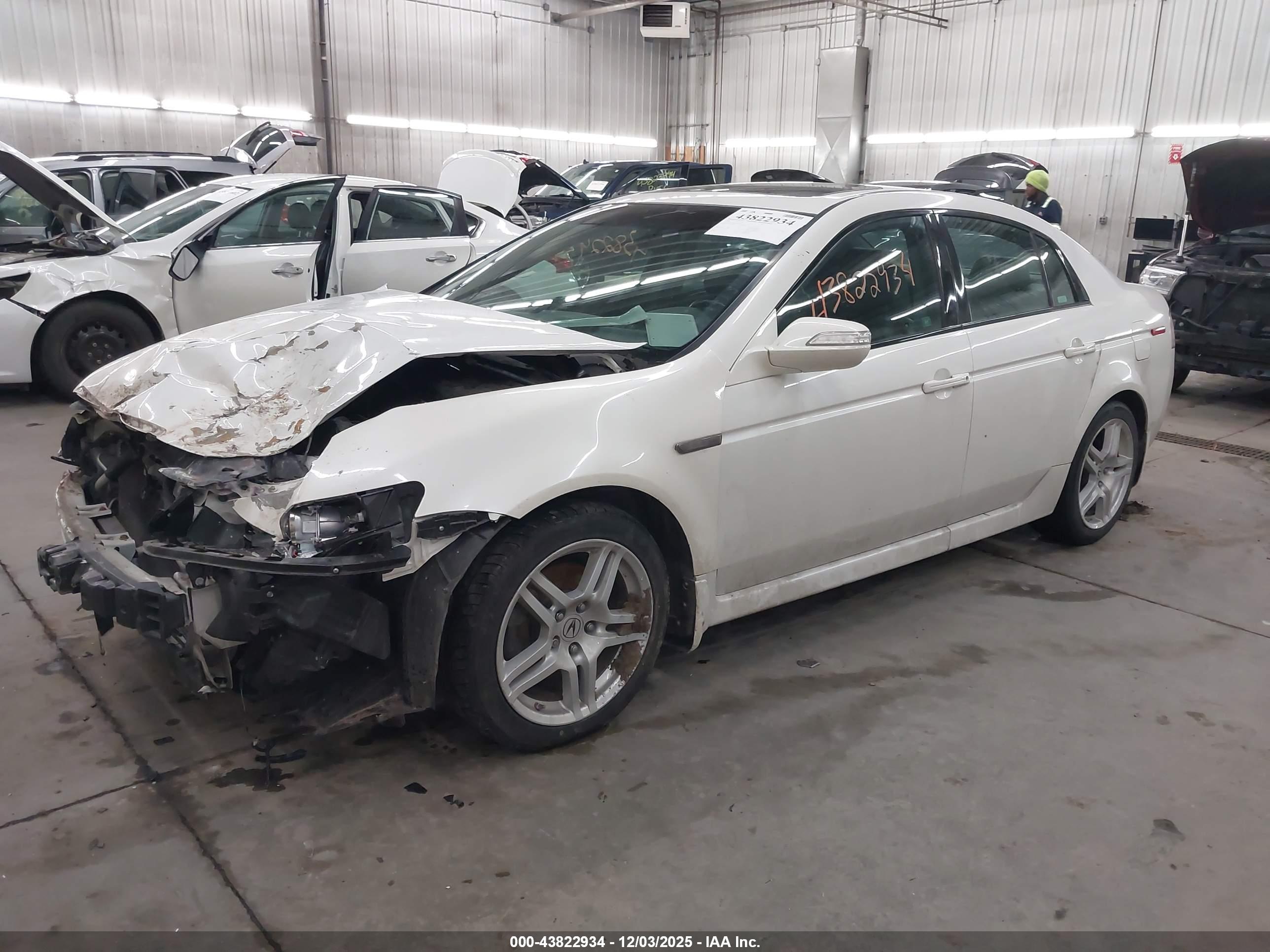 ACURA TL image 2