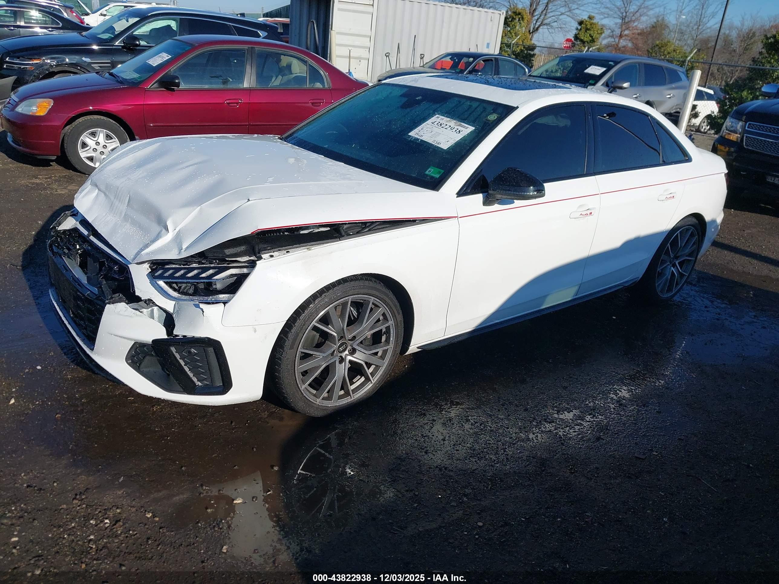 AUDI S4 image 2