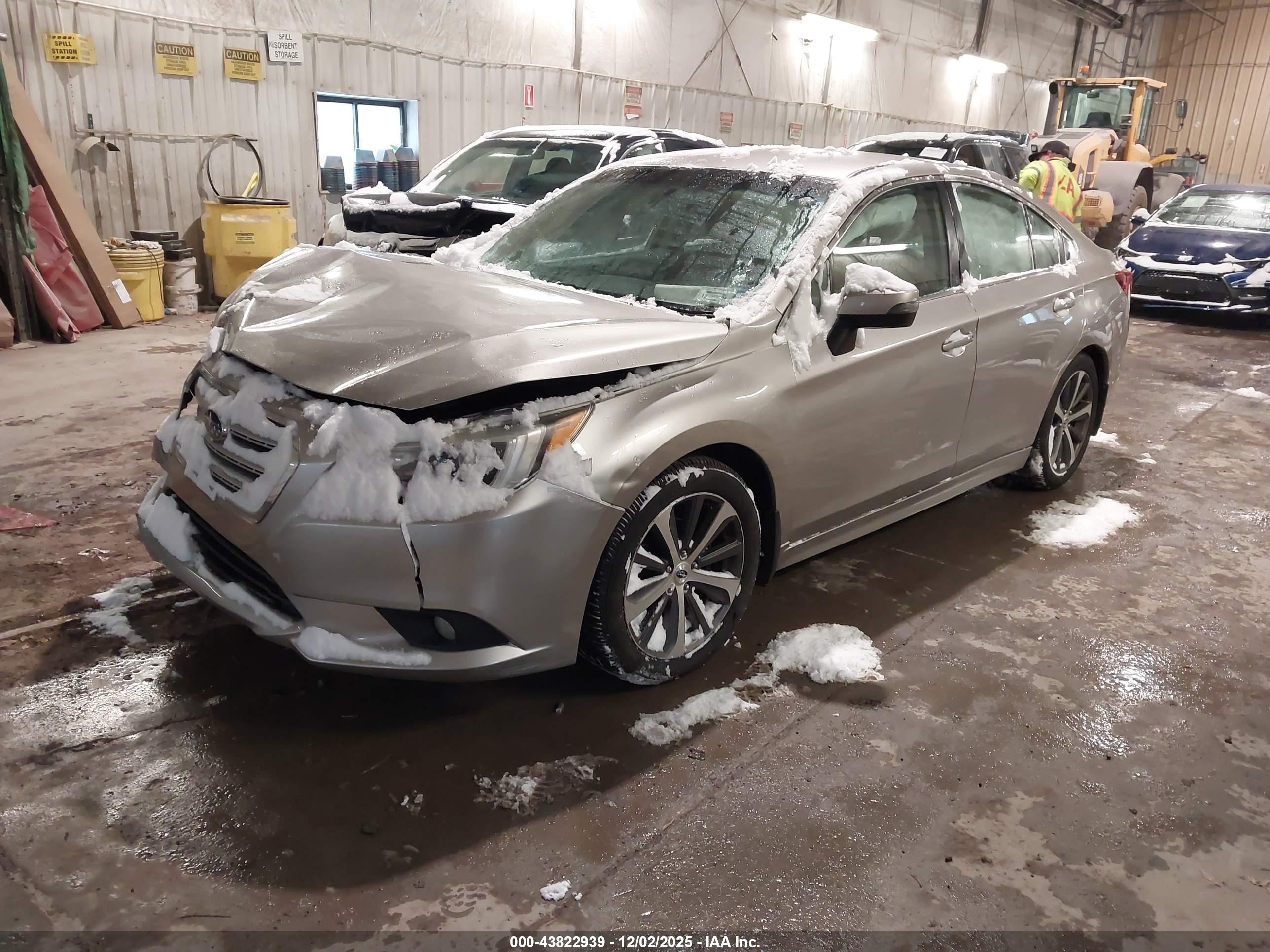 SUBARU LEGACY image 2