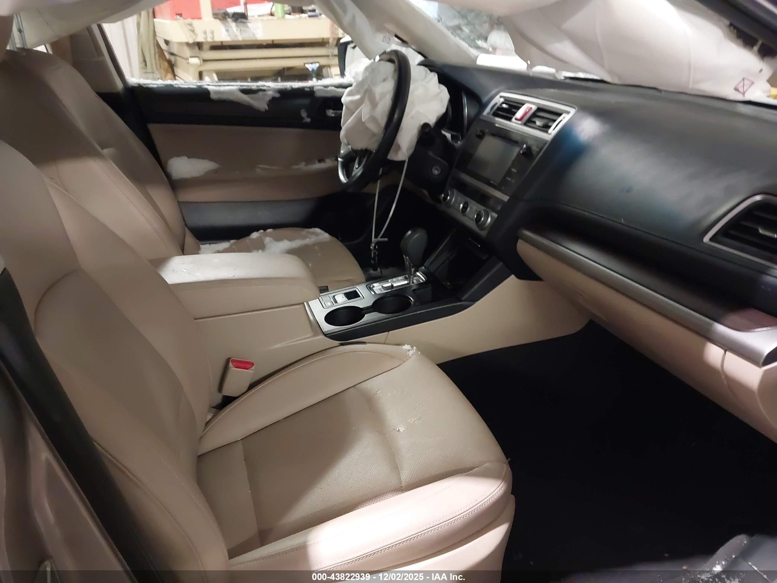 SUBARU LEGACY image 5