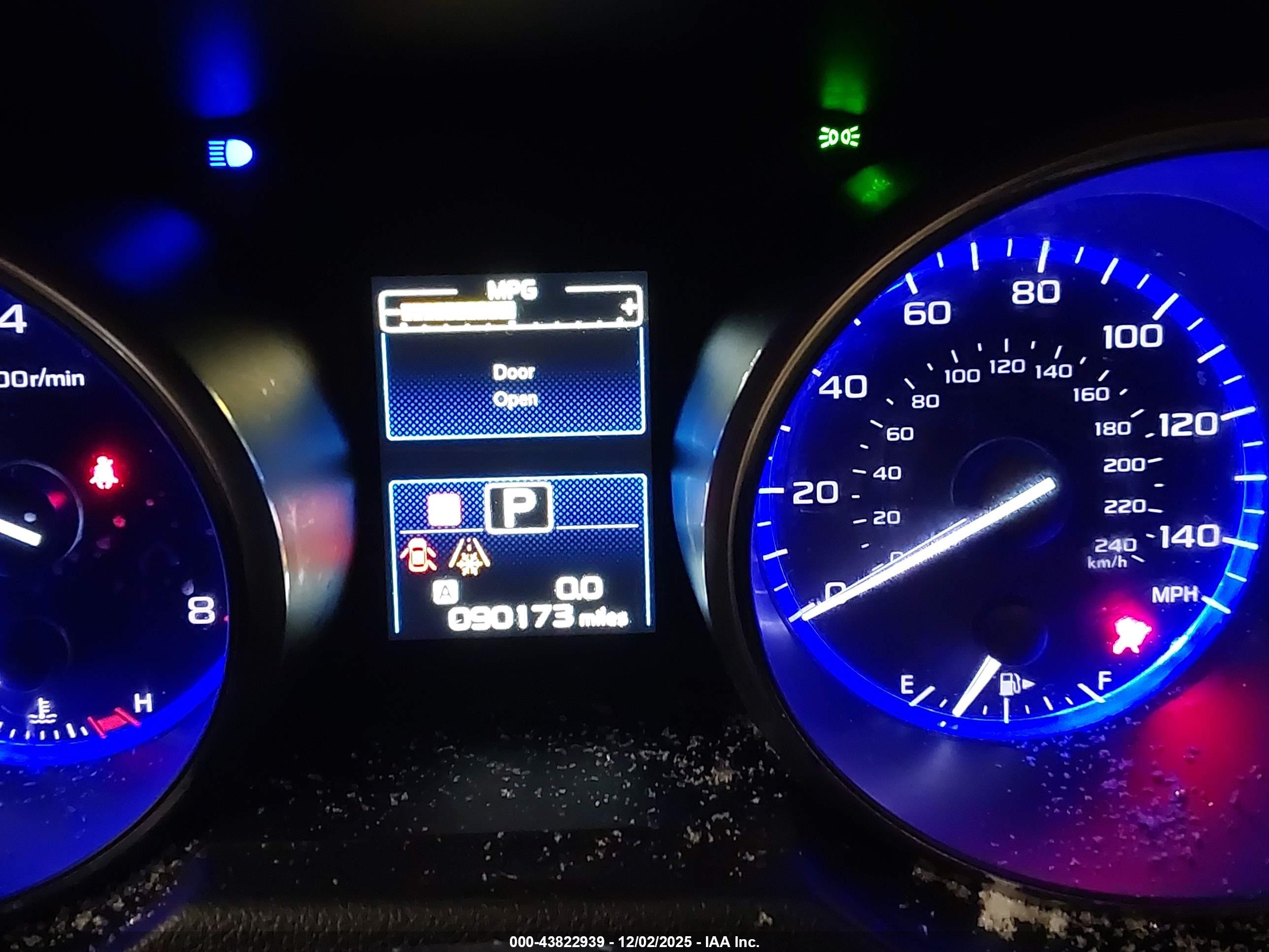 SUBARU LEGACY image 7