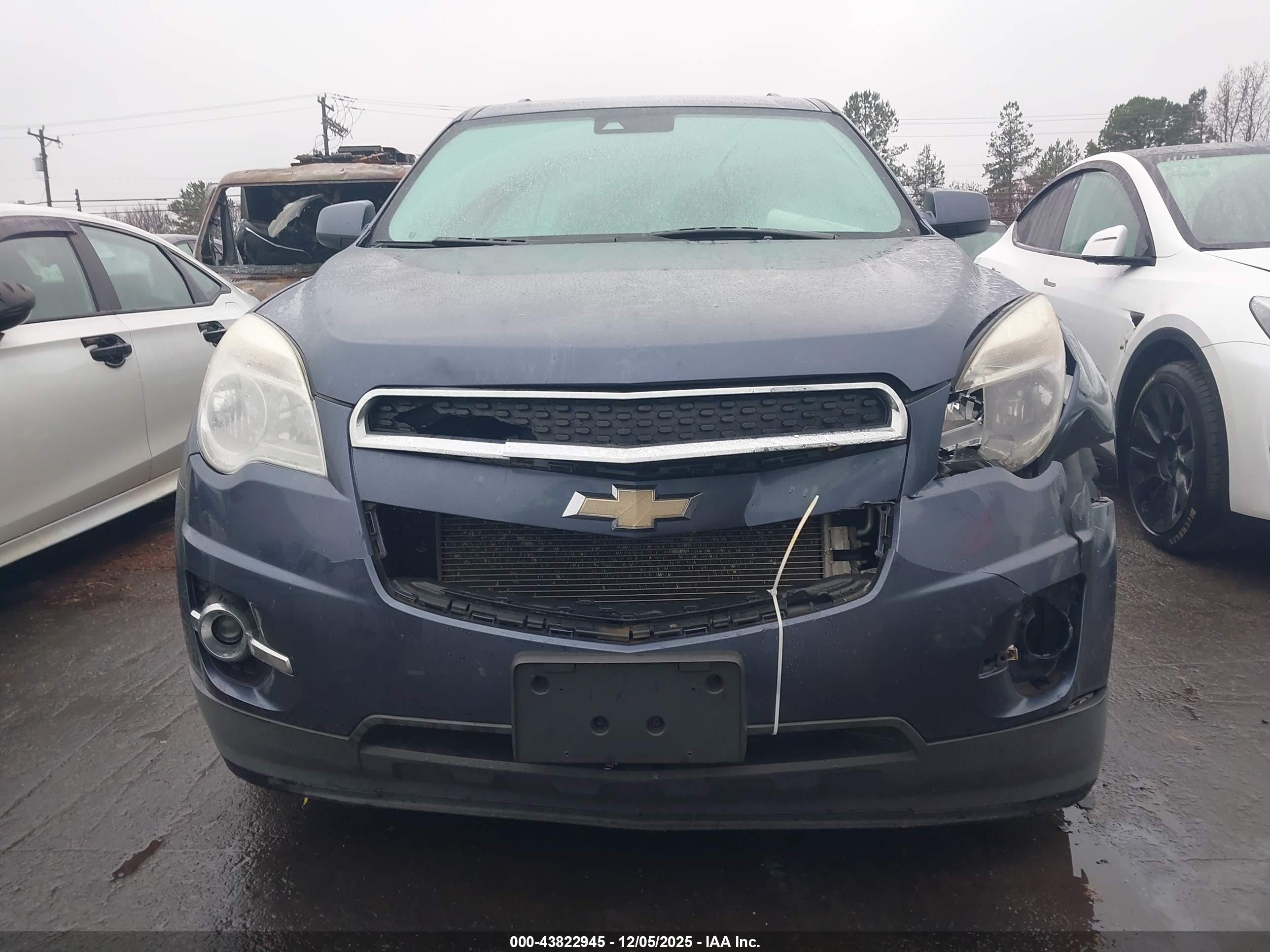 CHEVROLET EQUINOX image 6