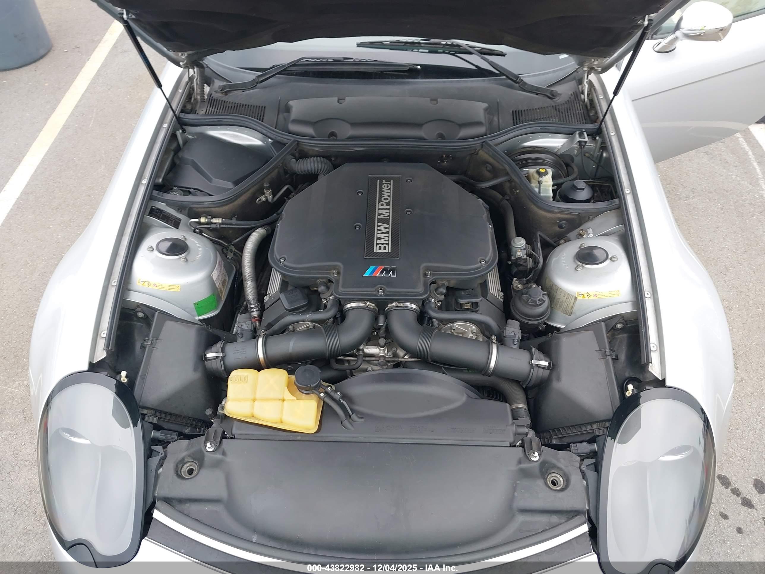 BMW Z8 image 10