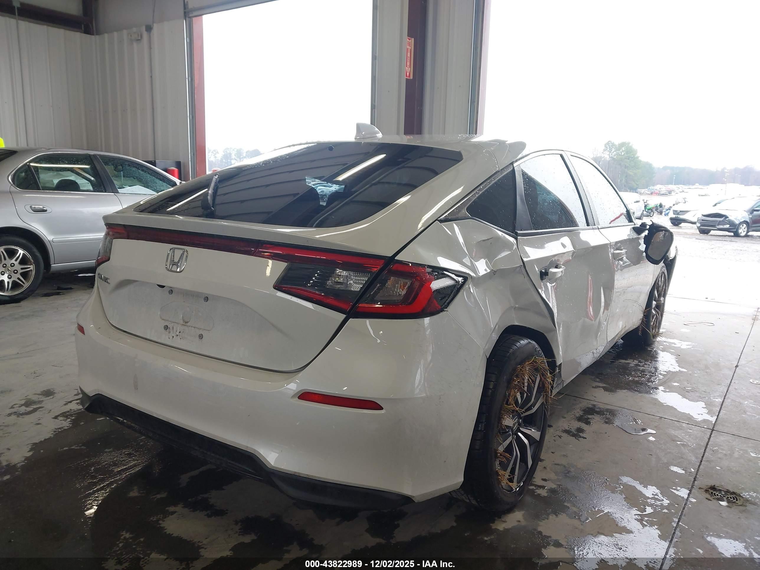 HONDA CIVIC image 4
