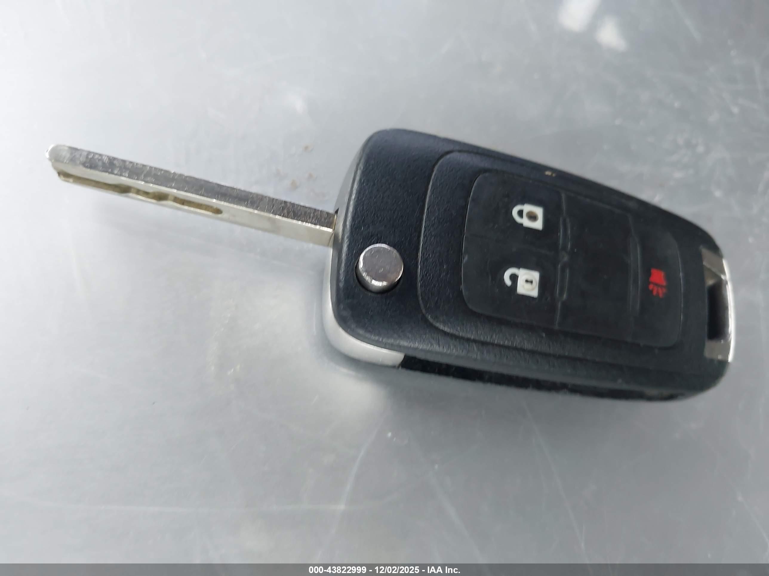 CHEVROLET EQUINOX image 11