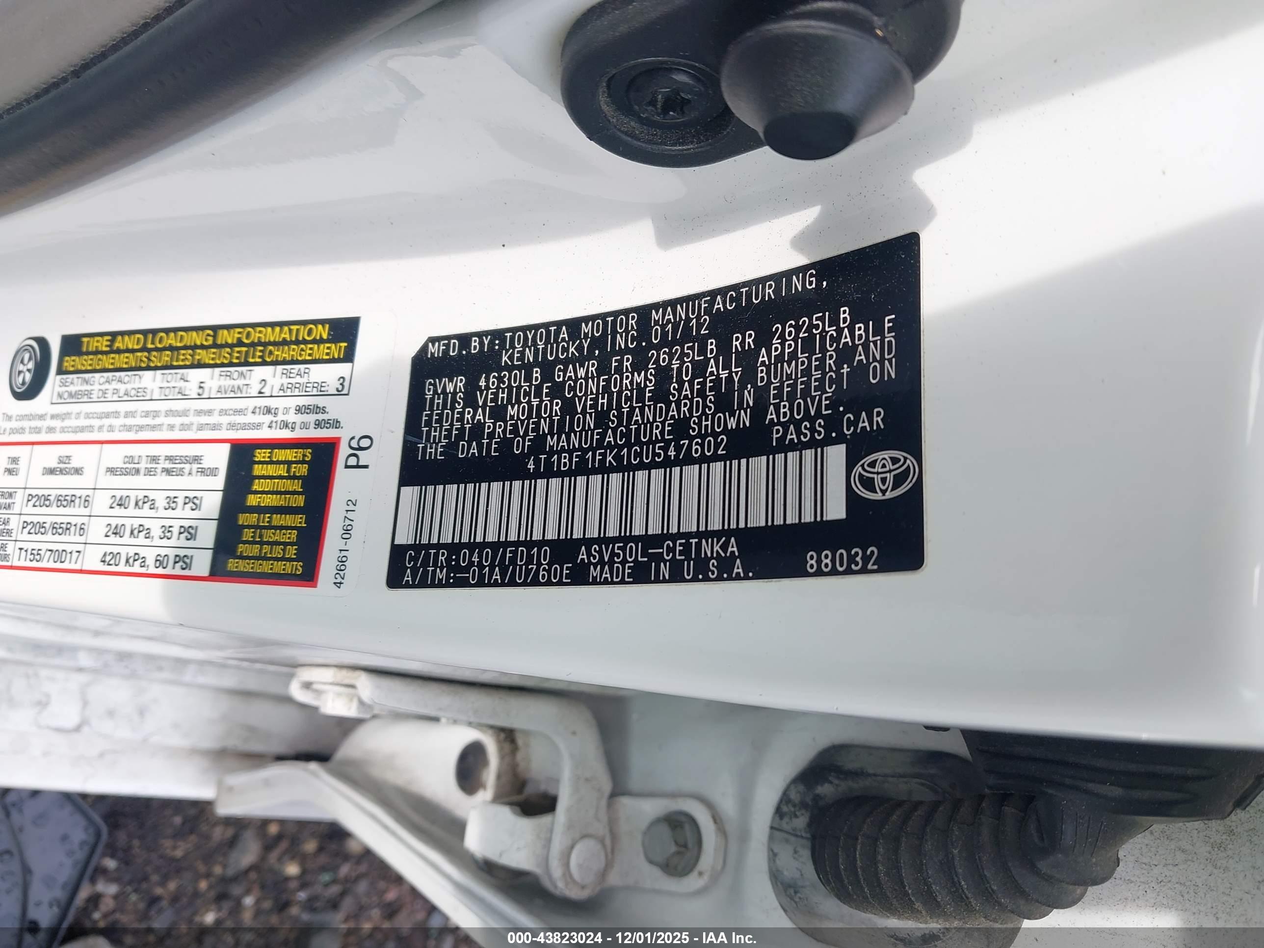 TOYOTA CAMRY image 9