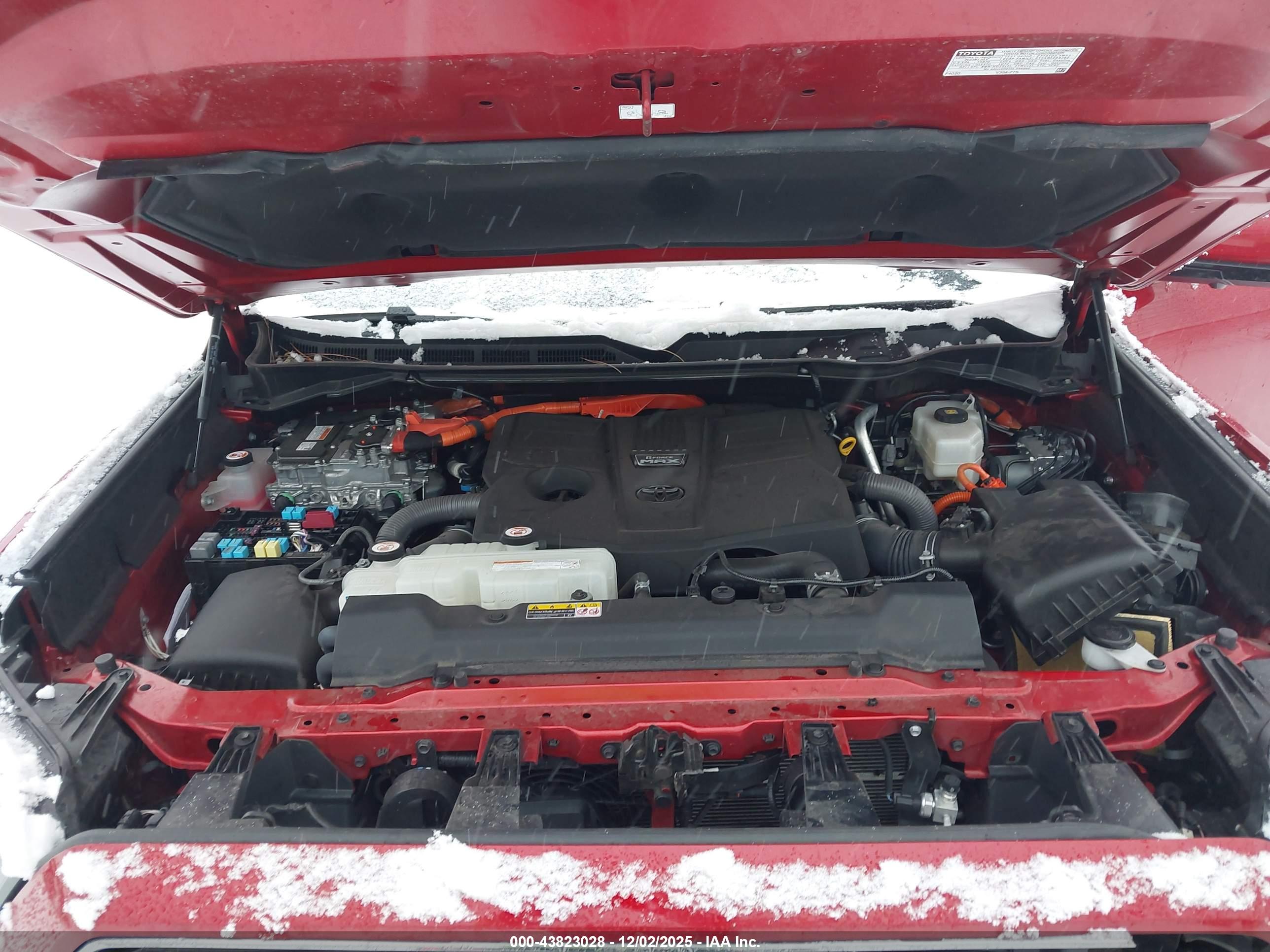 TOYOTA SEQUOIA image 10