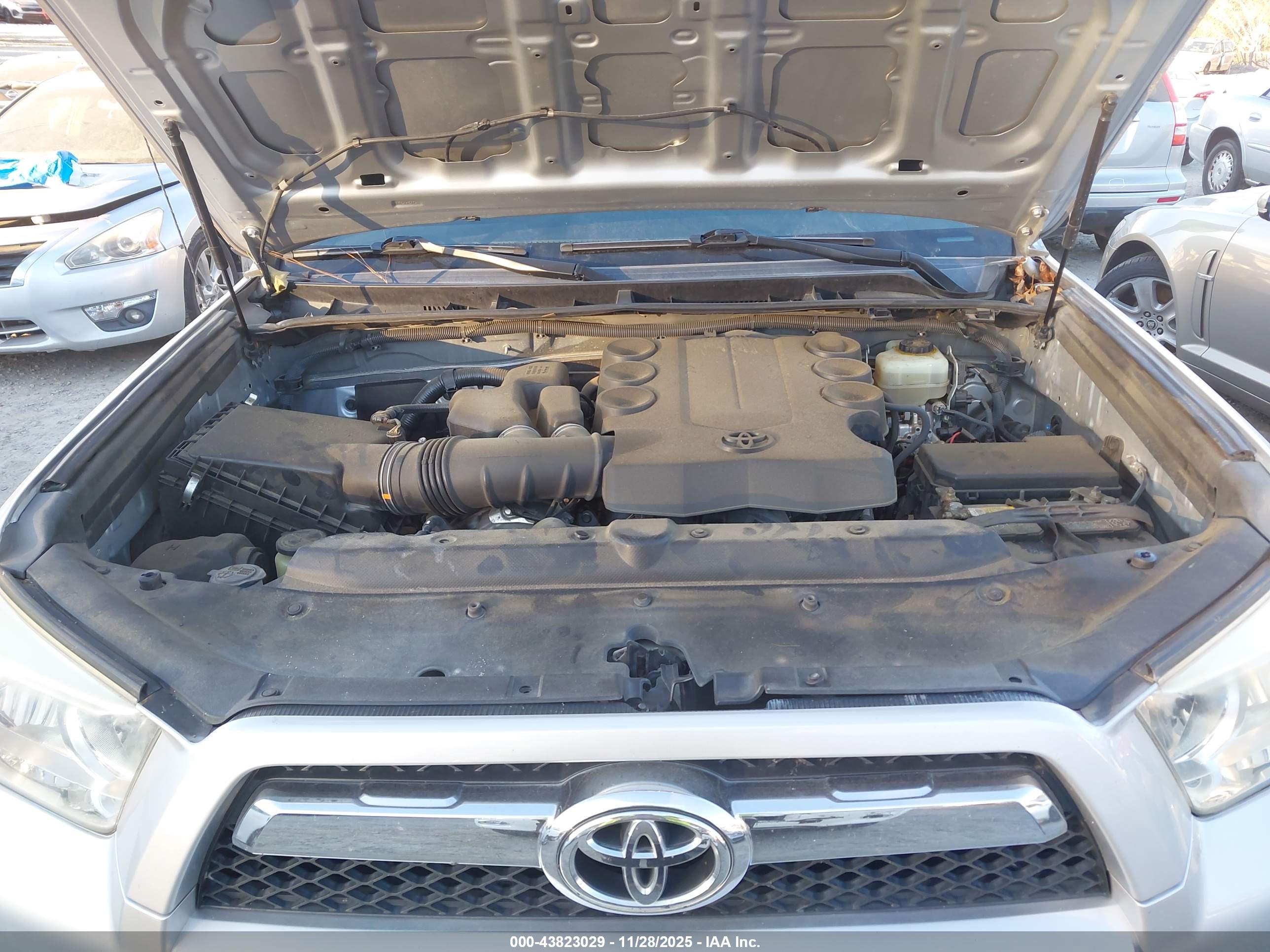 TOYOTA 4RUNNER image 10