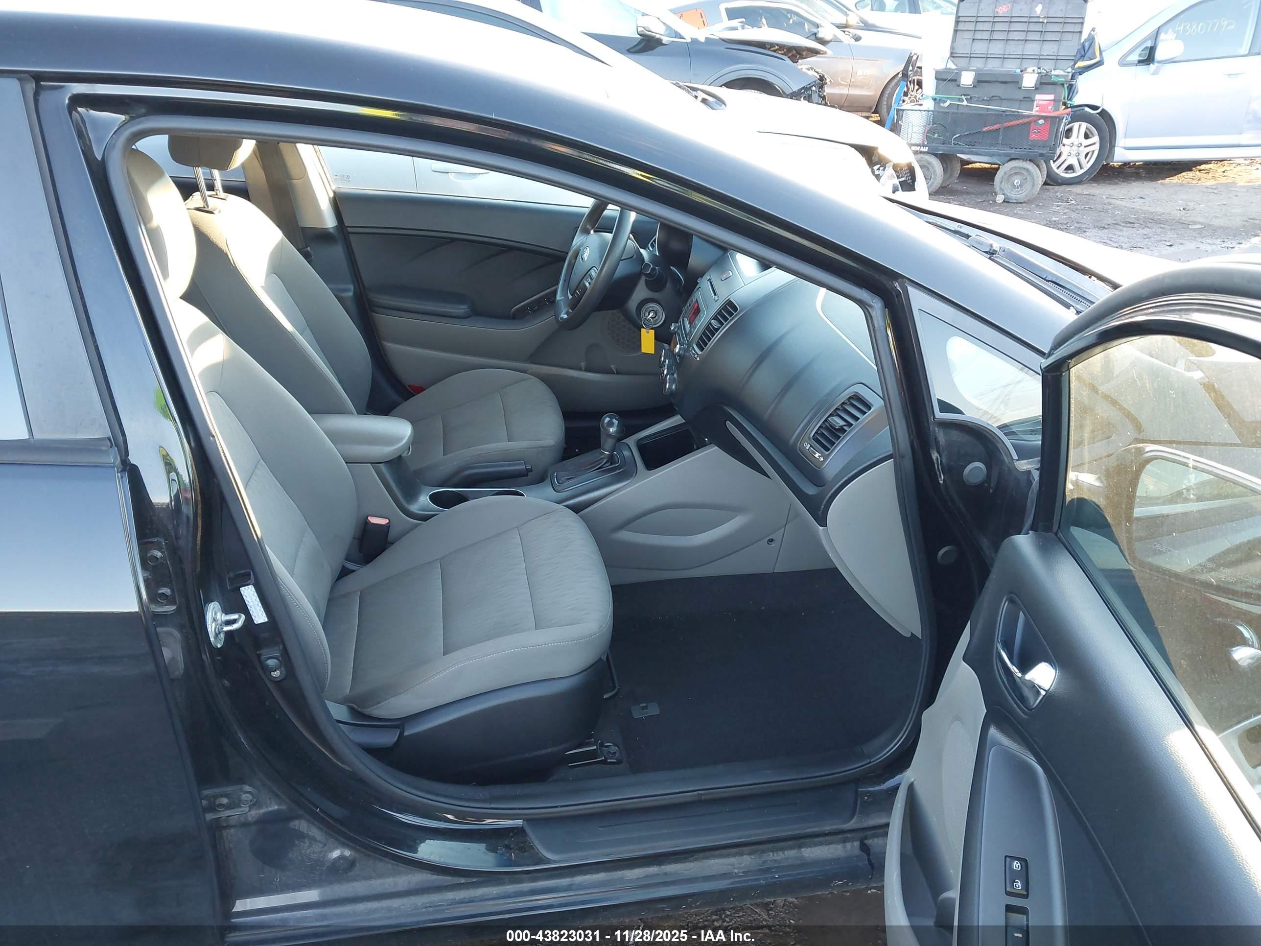 KIA FORTE image 5