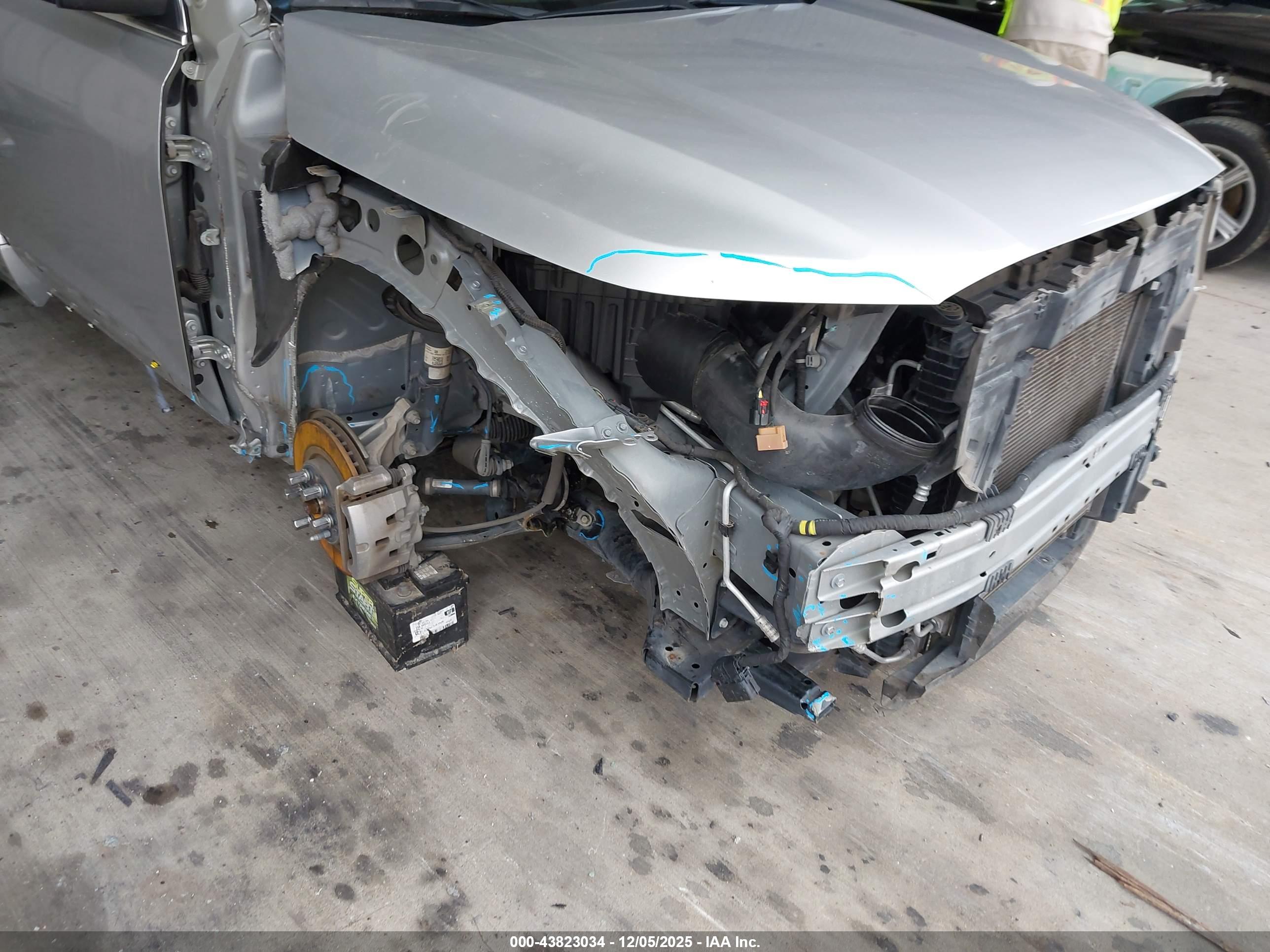 GMC ACADIA image 6