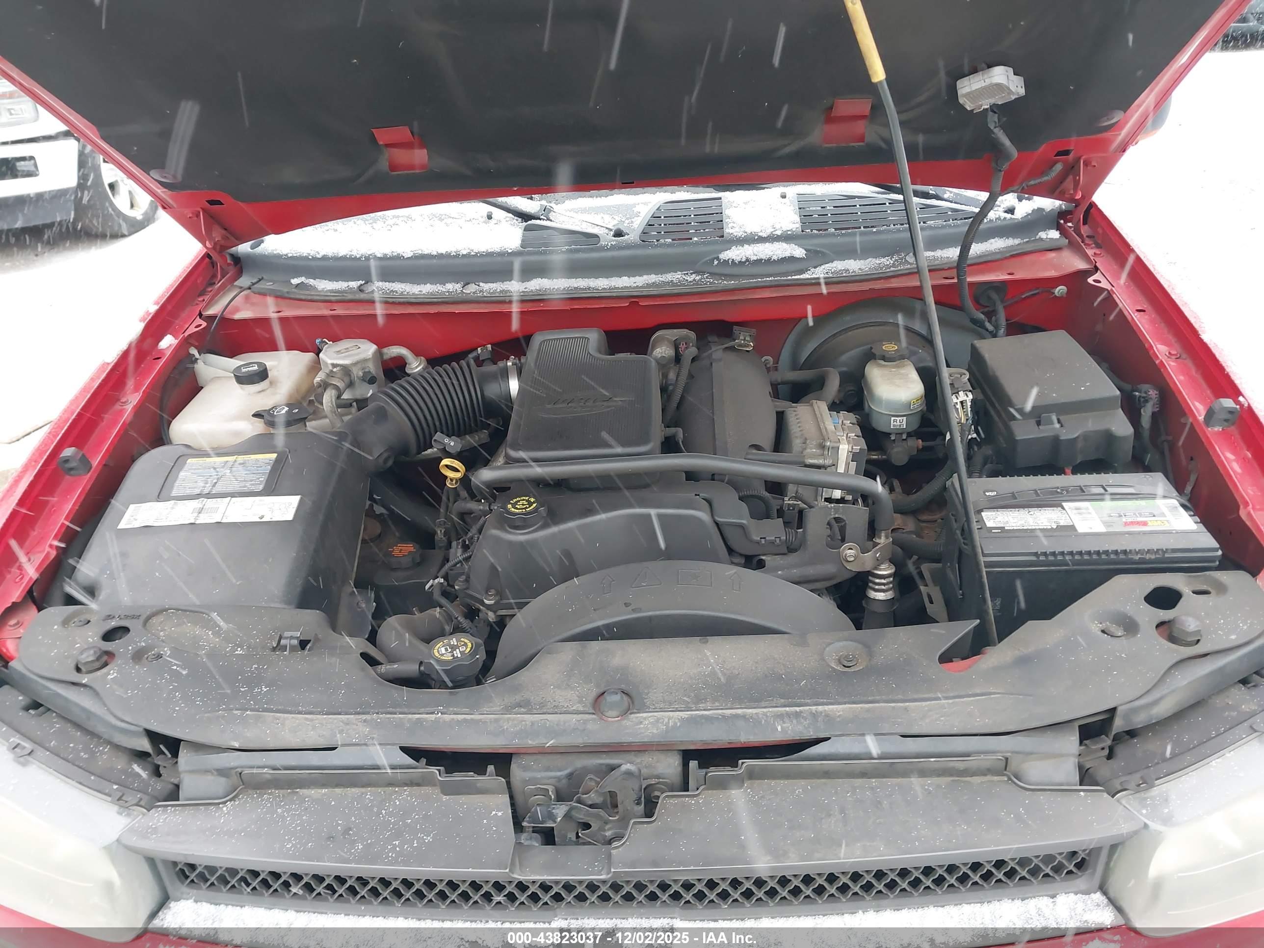 CHEVROLET TRAILBLAZER image 10