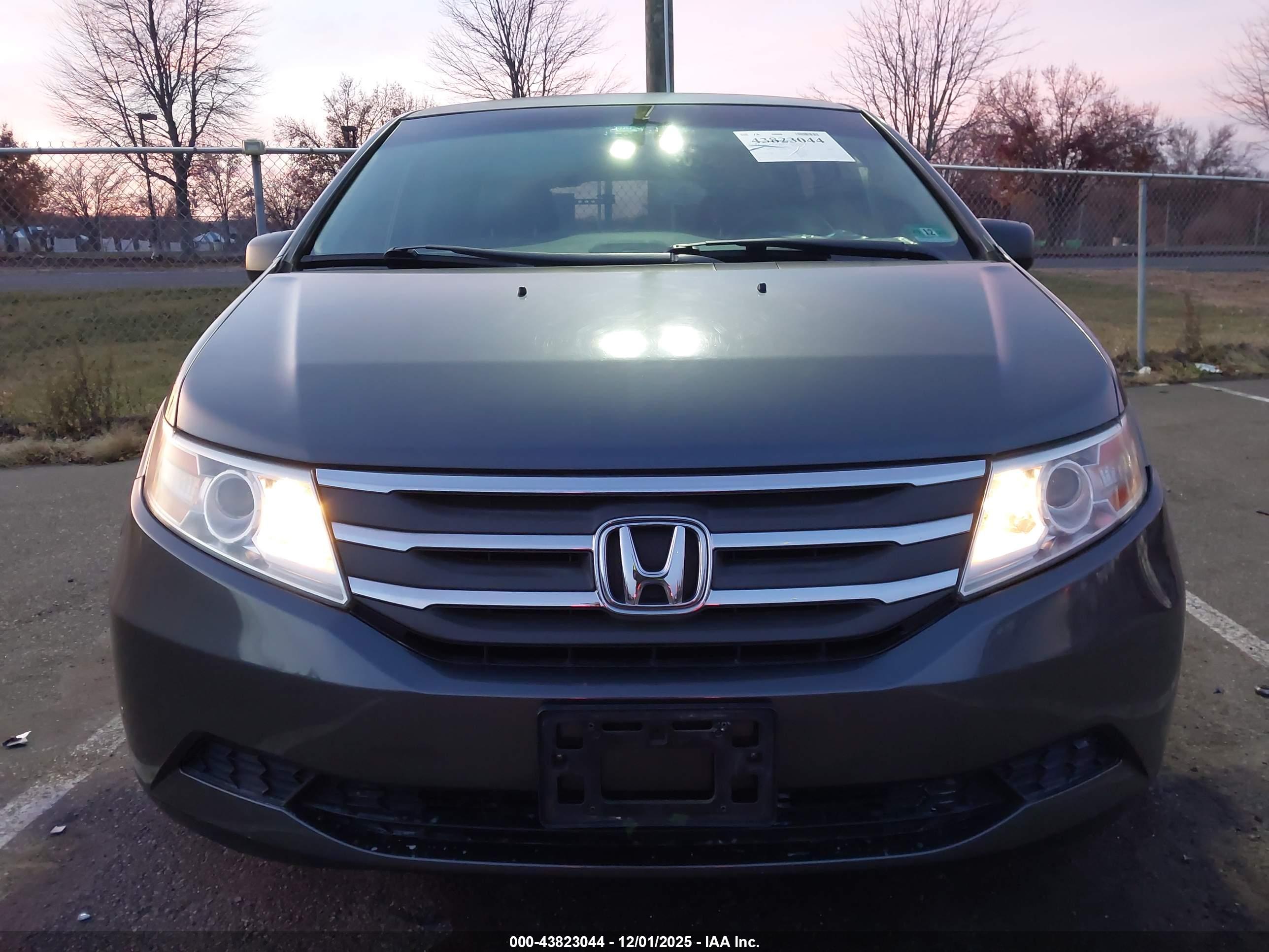 HONDA ODYSSEY image 6