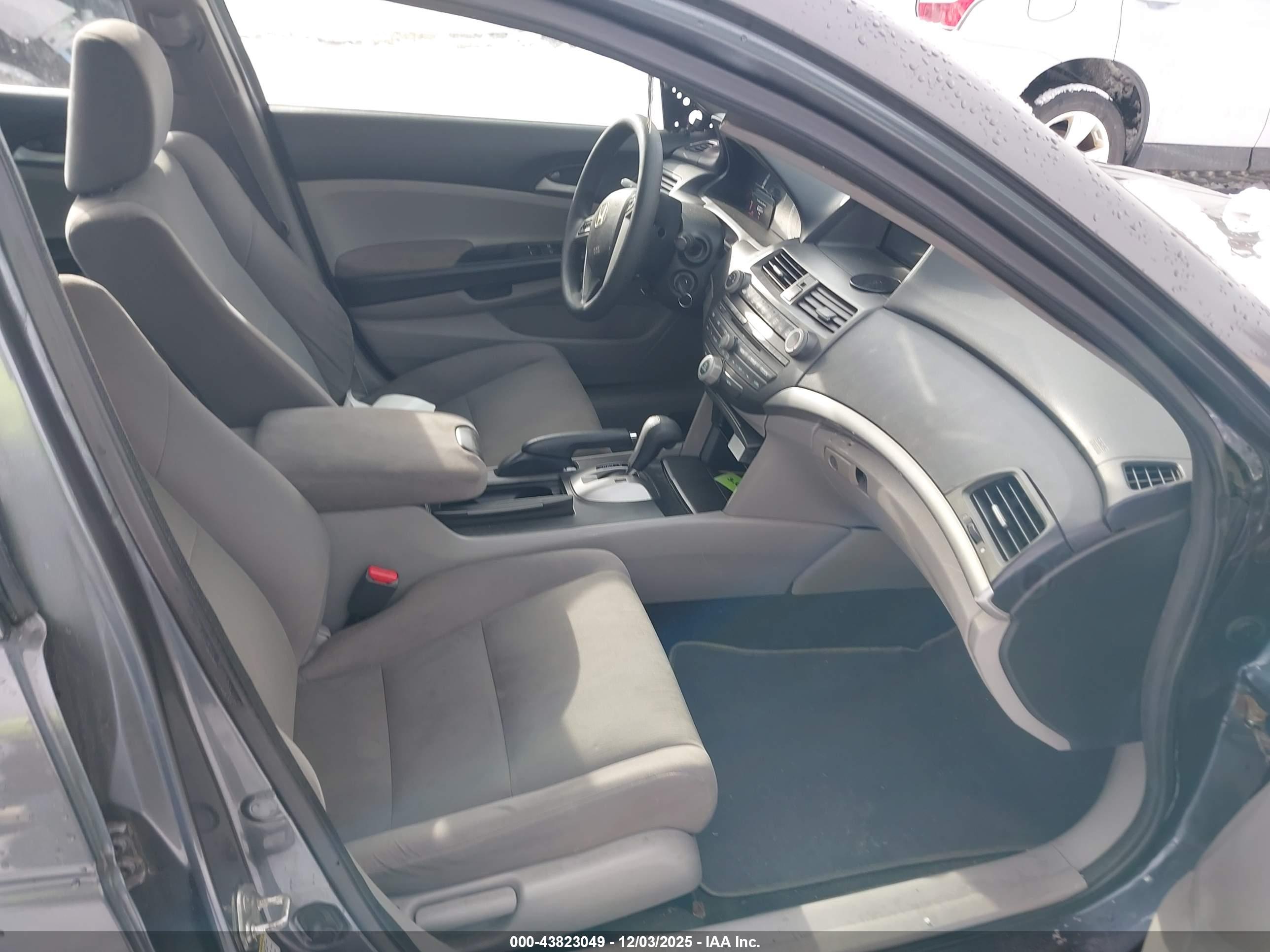 HONDA ACCORD image 5