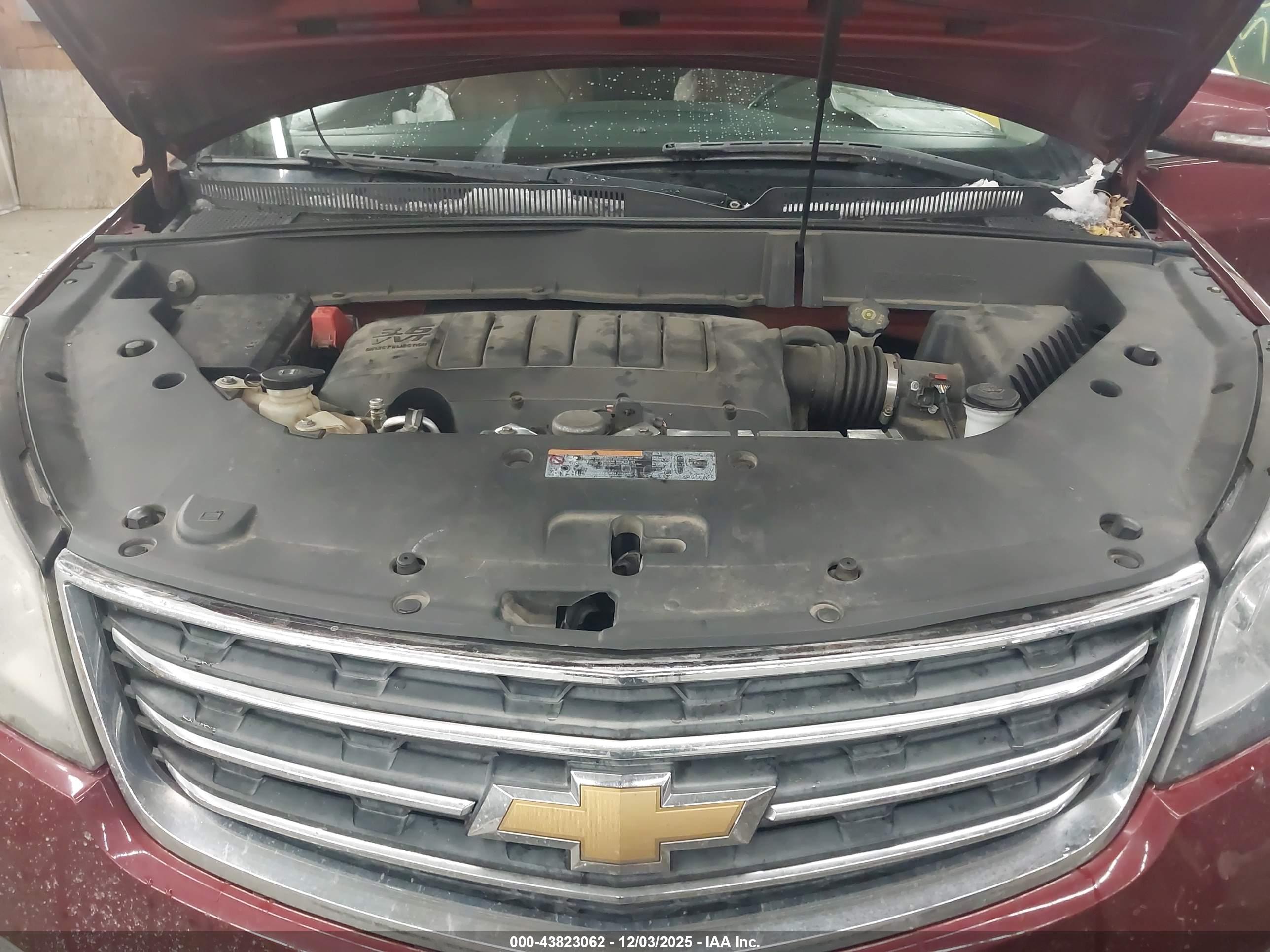 CHEVROLET TRAVERSE image 10