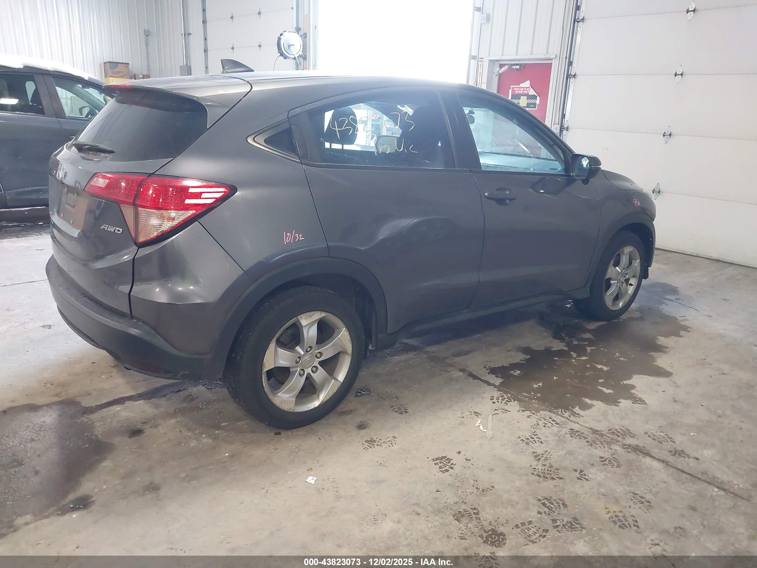 HONDA HR-V image 4