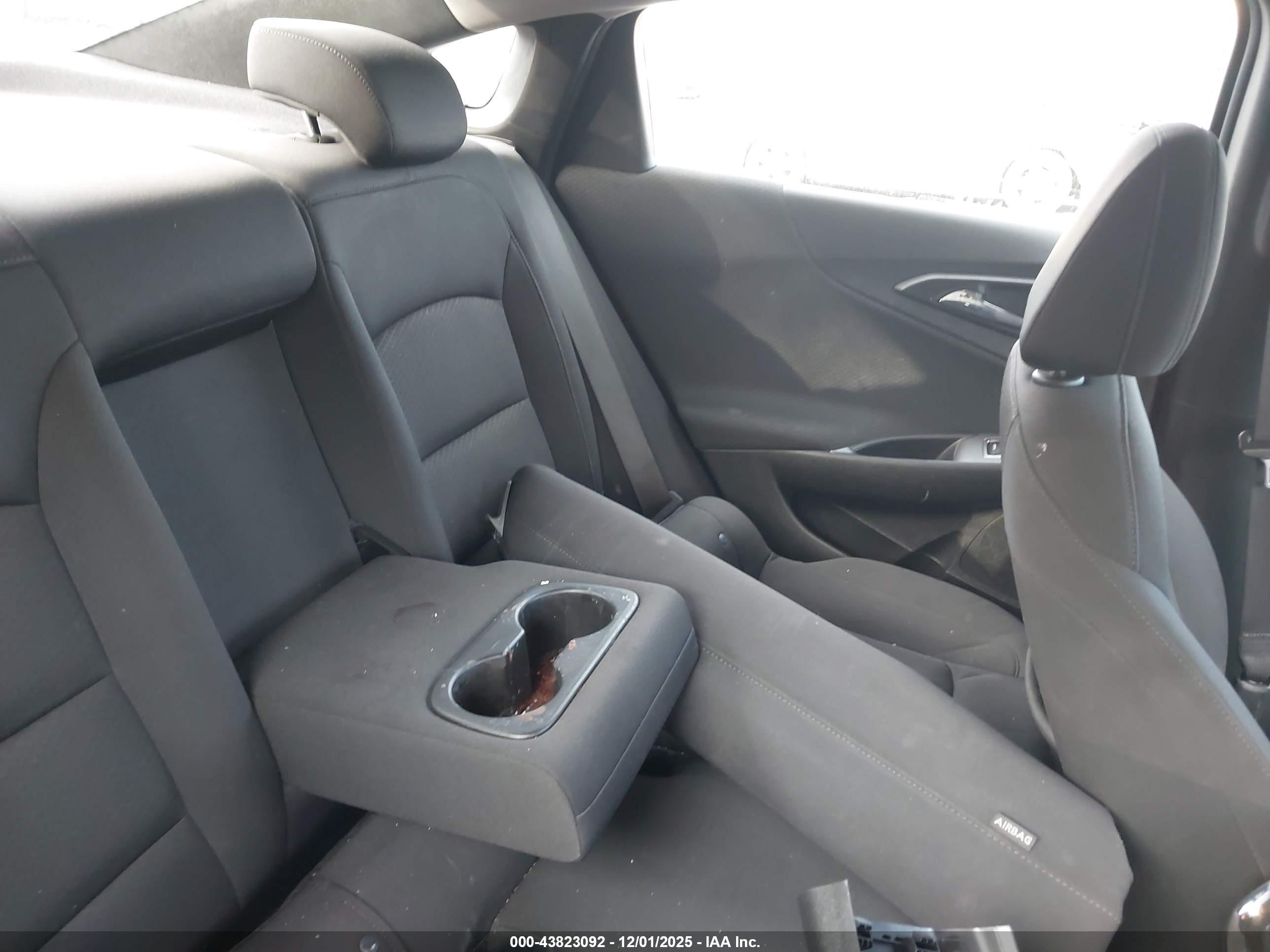 CHEVROLET MALIBU image 8