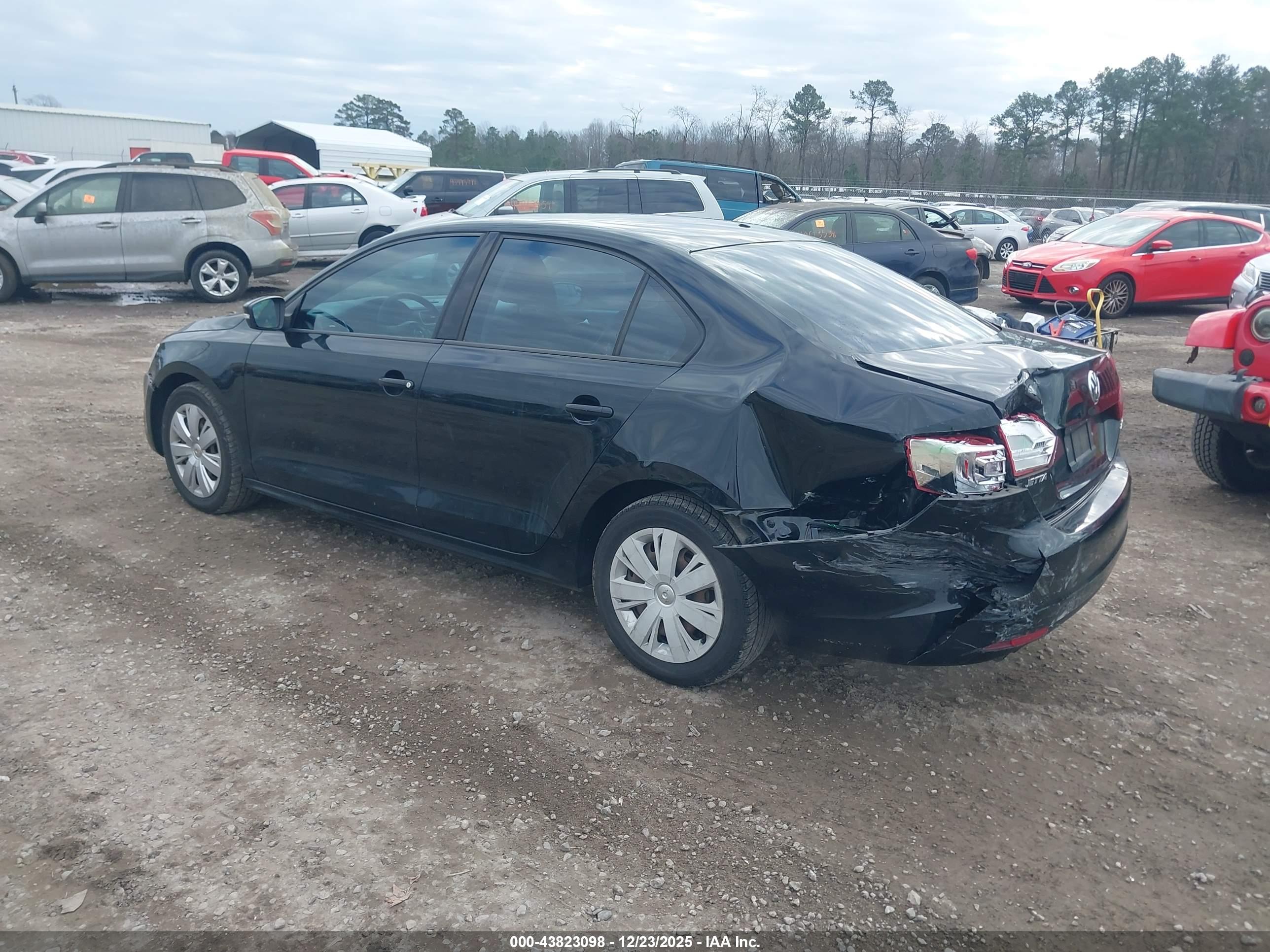 VOLKSWAGEN JETTA image 3