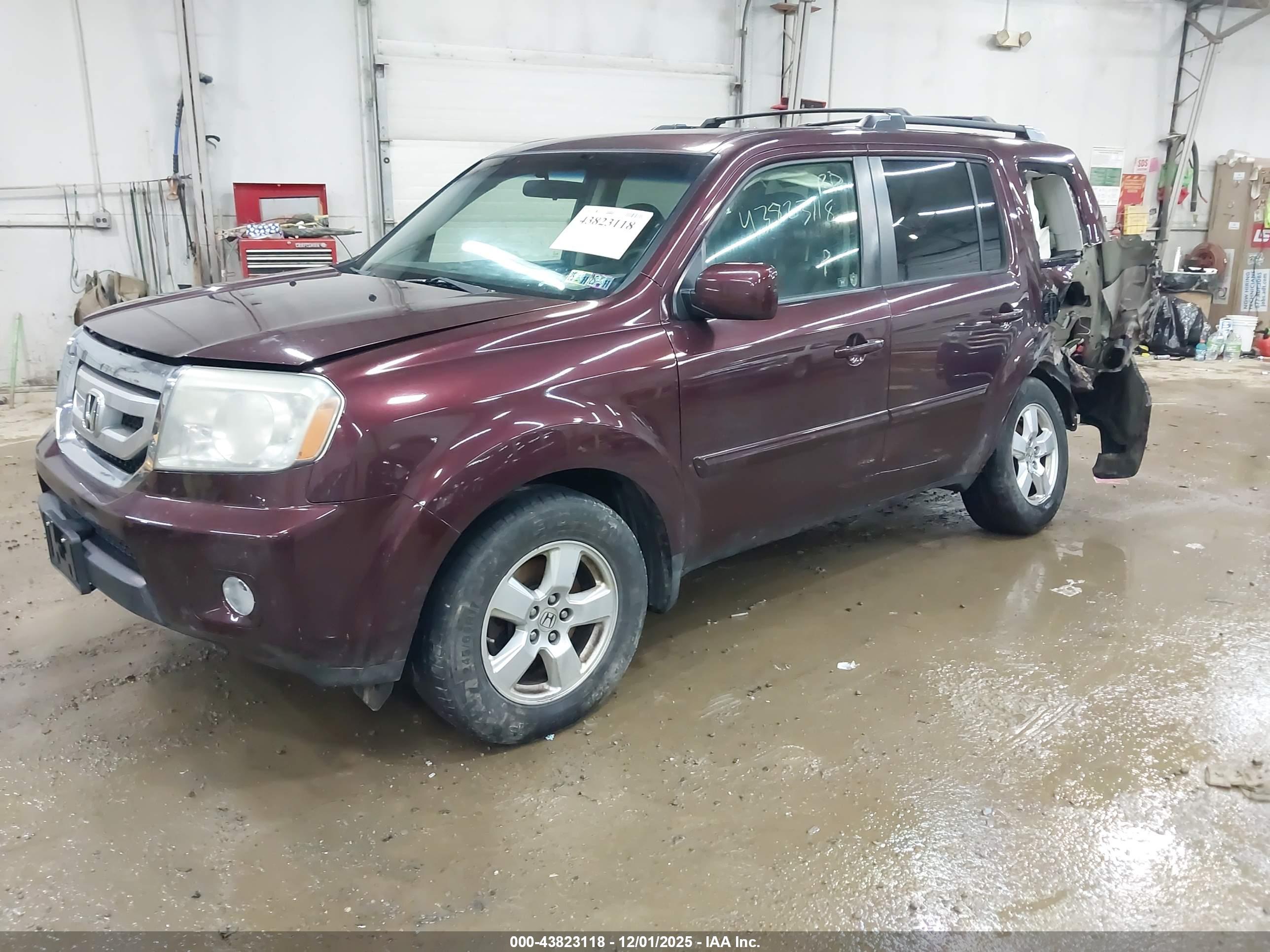 HONDA PILOT image 2