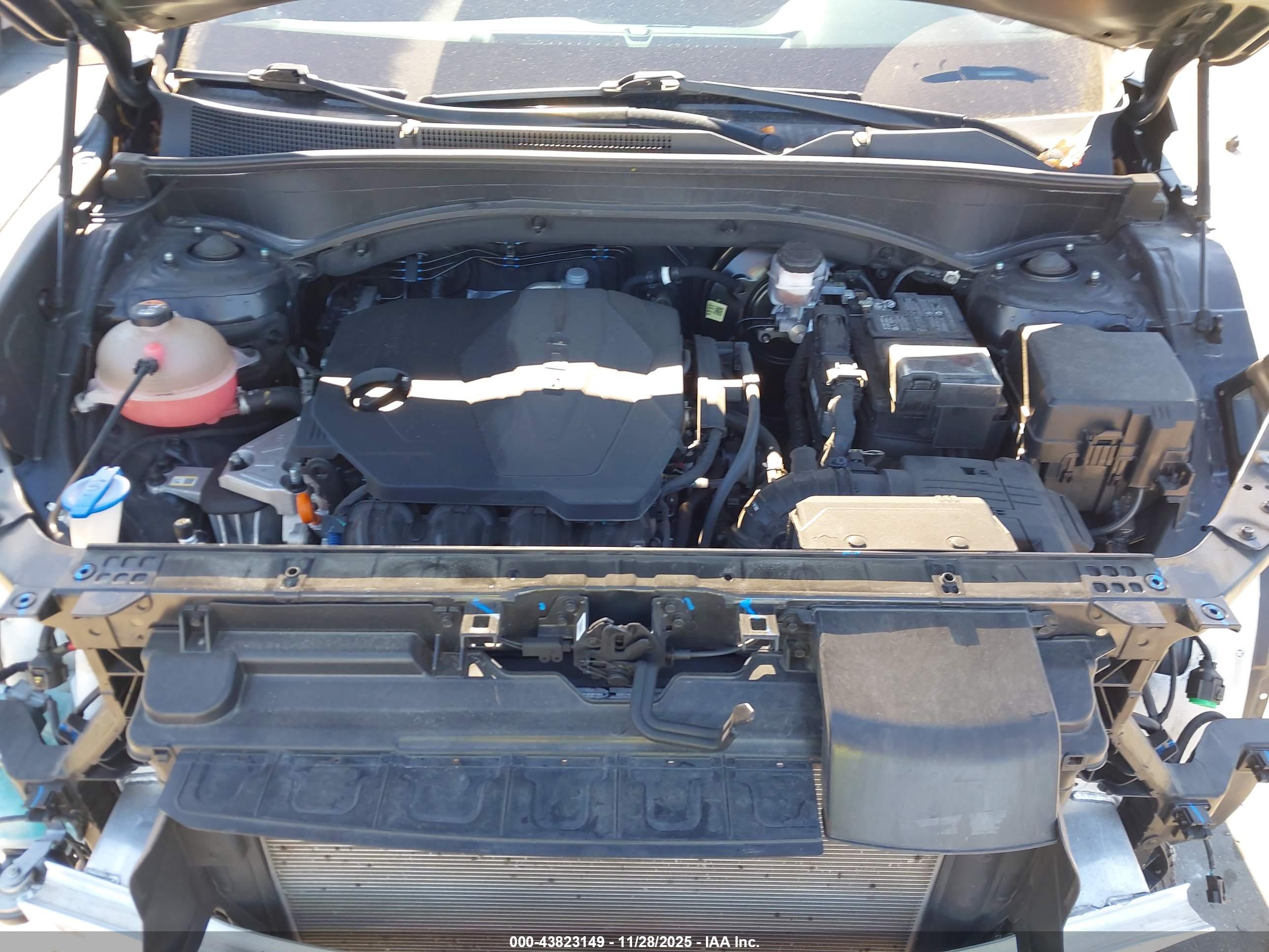HYUNDAI SANTA image 10