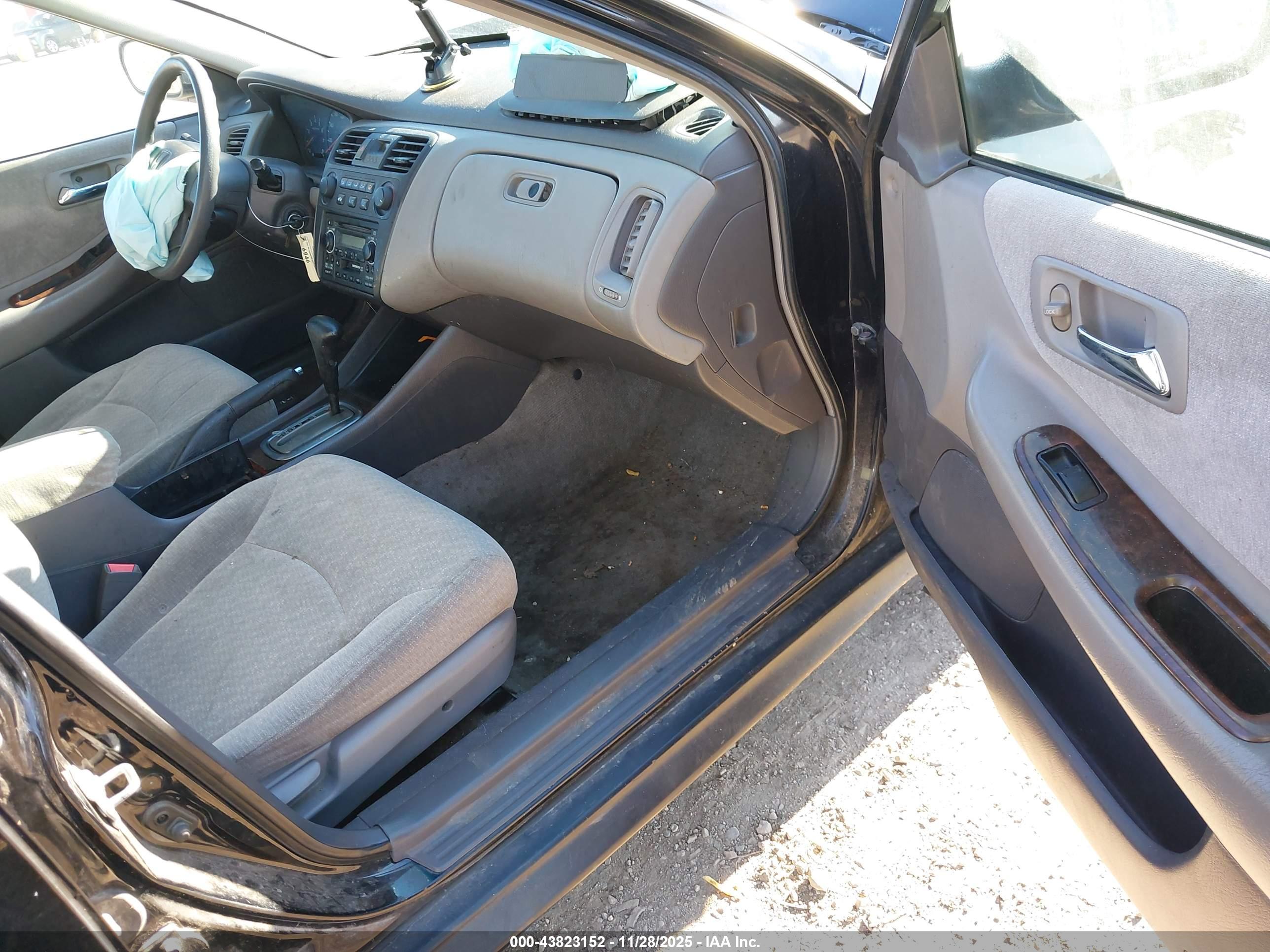 HONDA ACCORD image 5