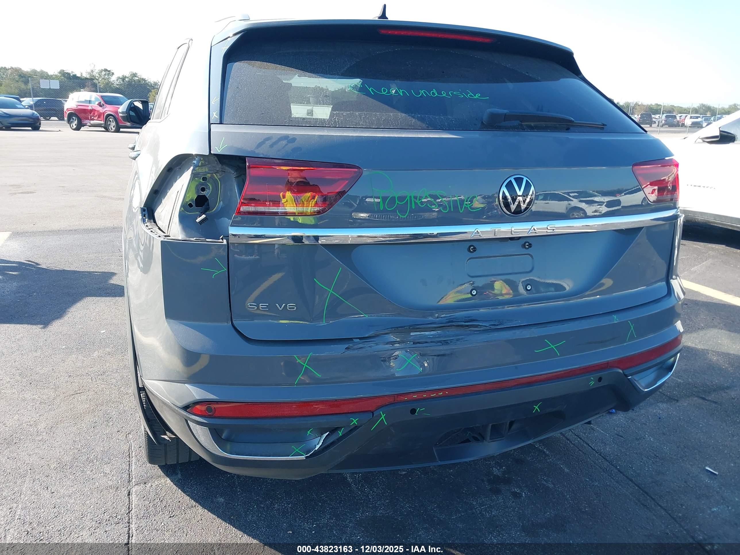 VOLKSWAGEN ATLAS image 6