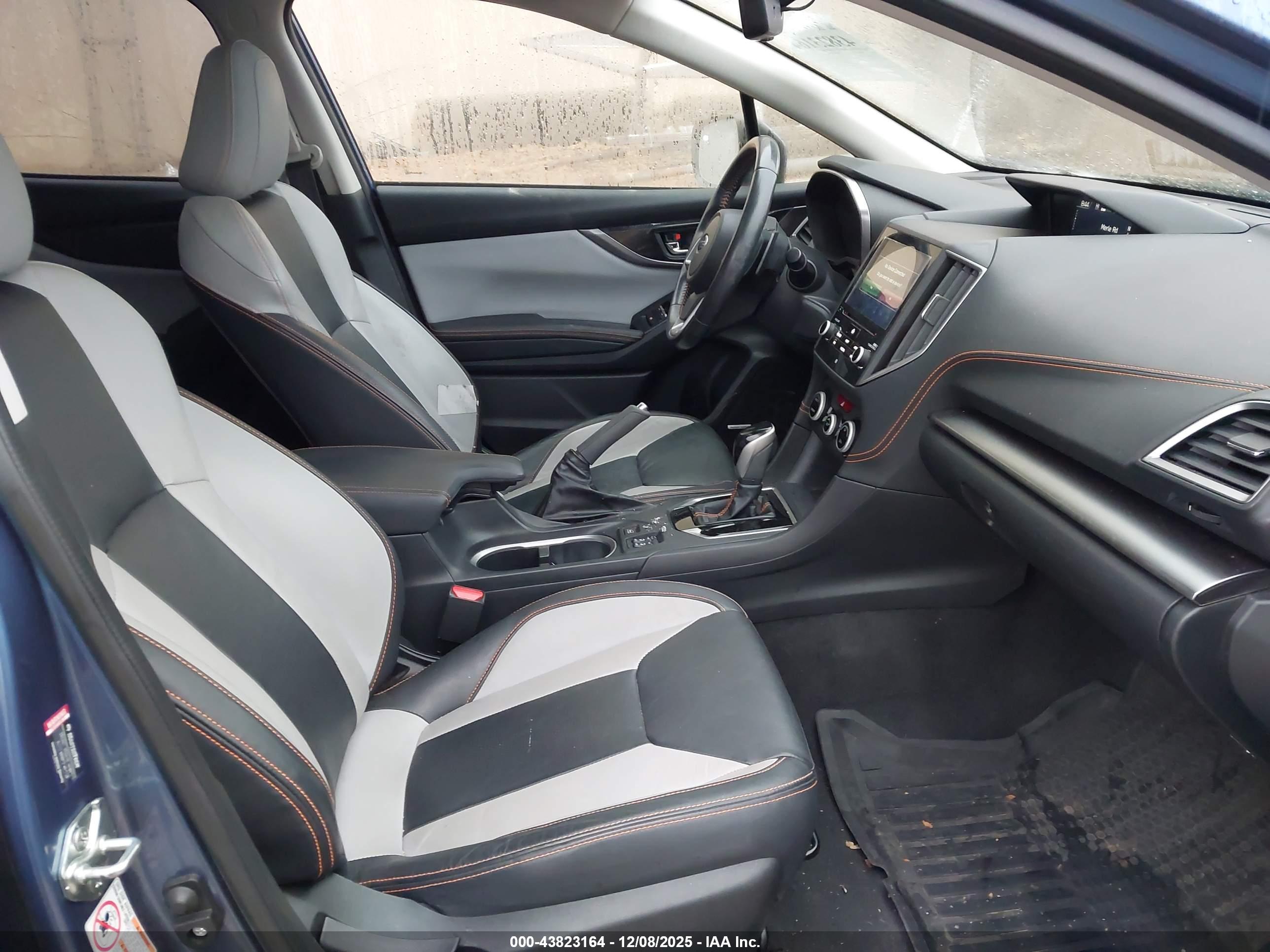 SUBARU CROSSTREK image 5