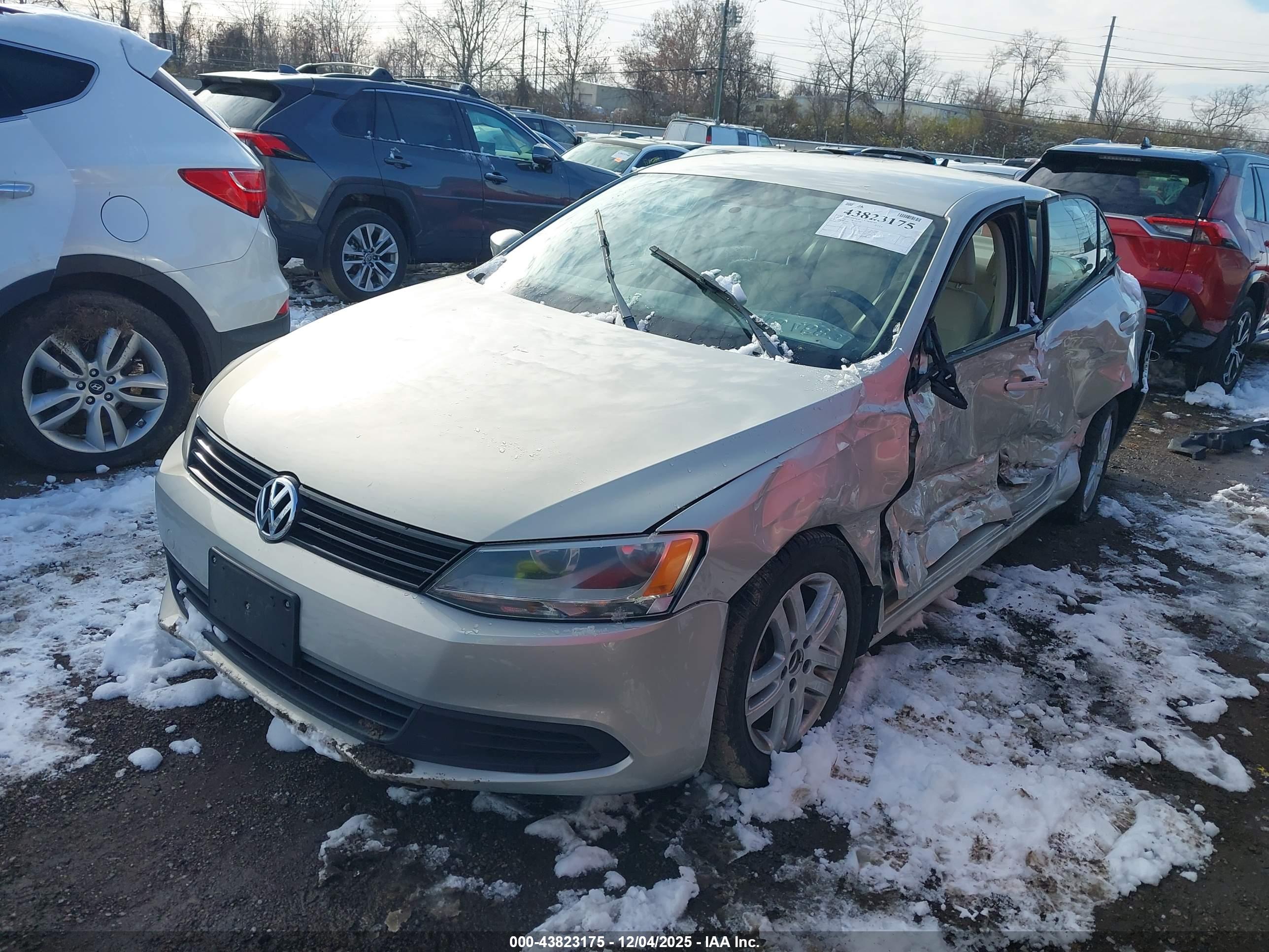 VOLKSWAGEN JETTA image 2