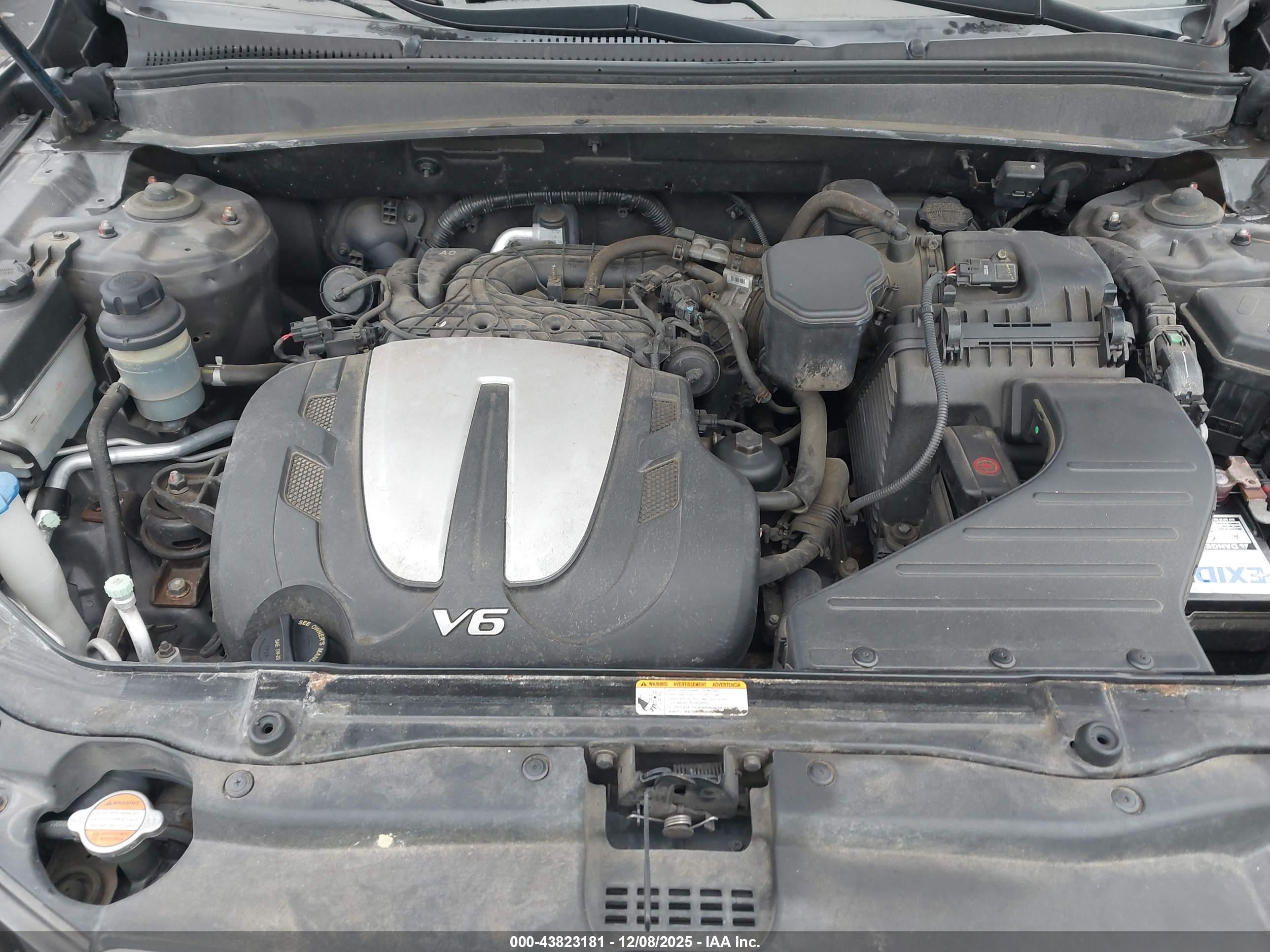HYUNDAI SANTA image 10
