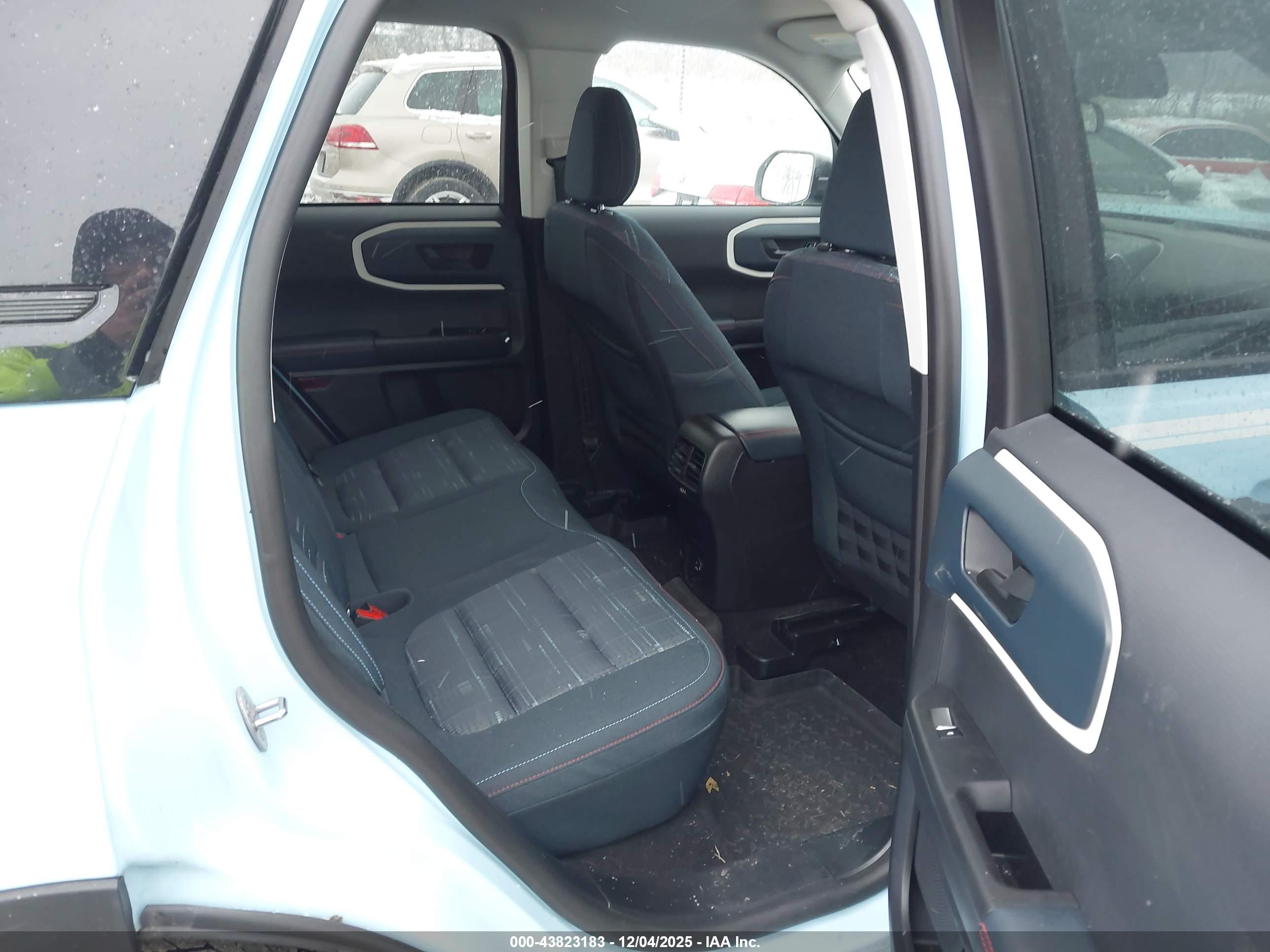 FORD BRONCO image 8