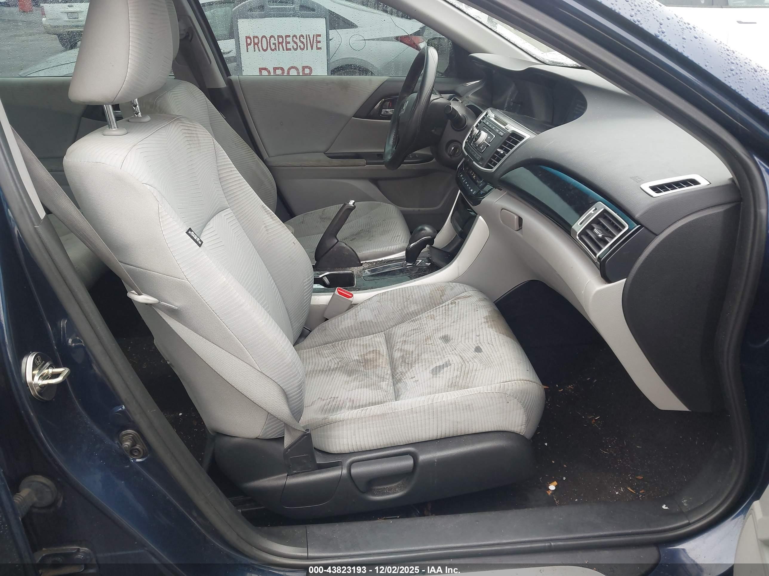 HONDA ACCORD image 5