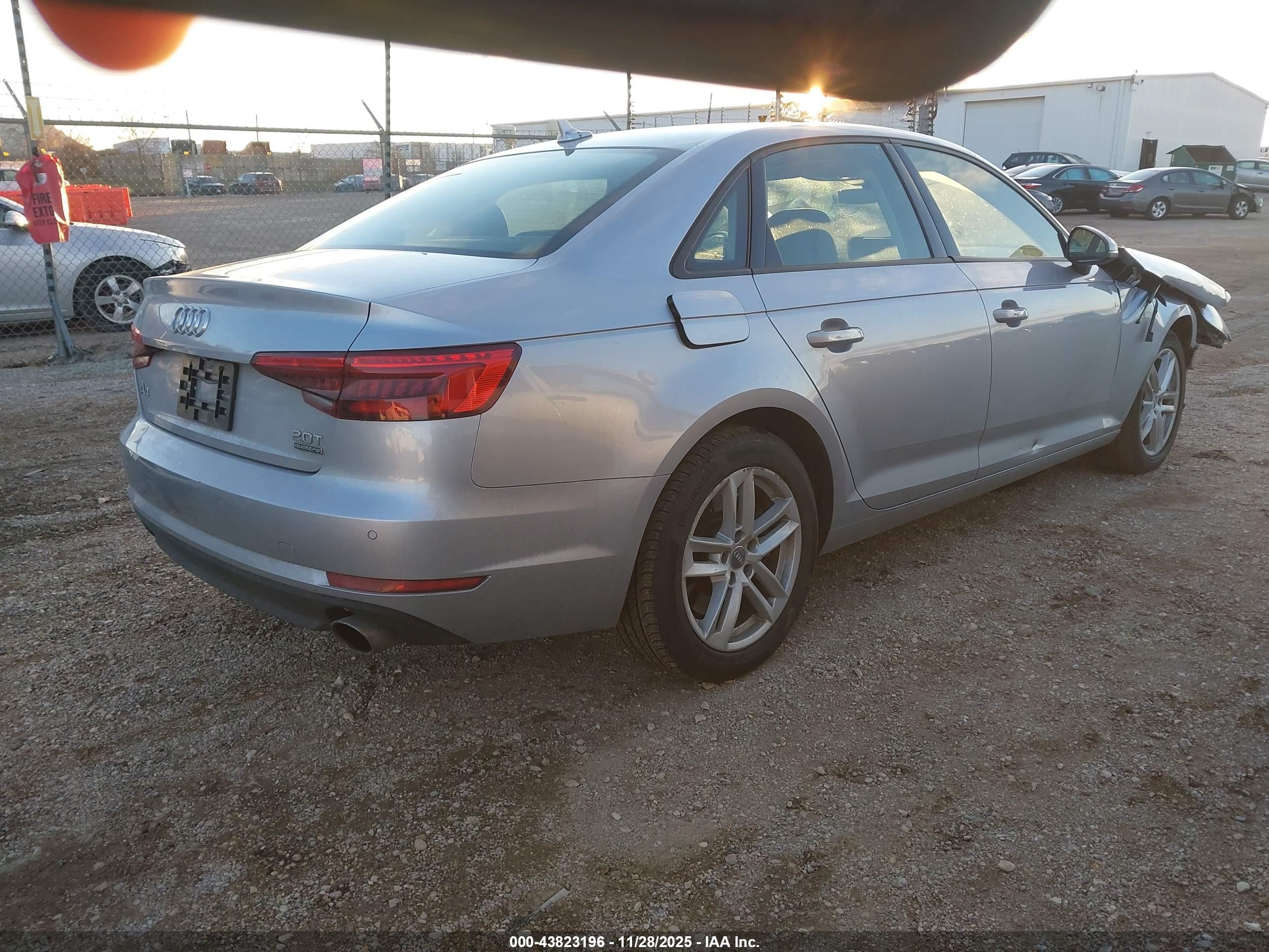 AUDI A4 image 4