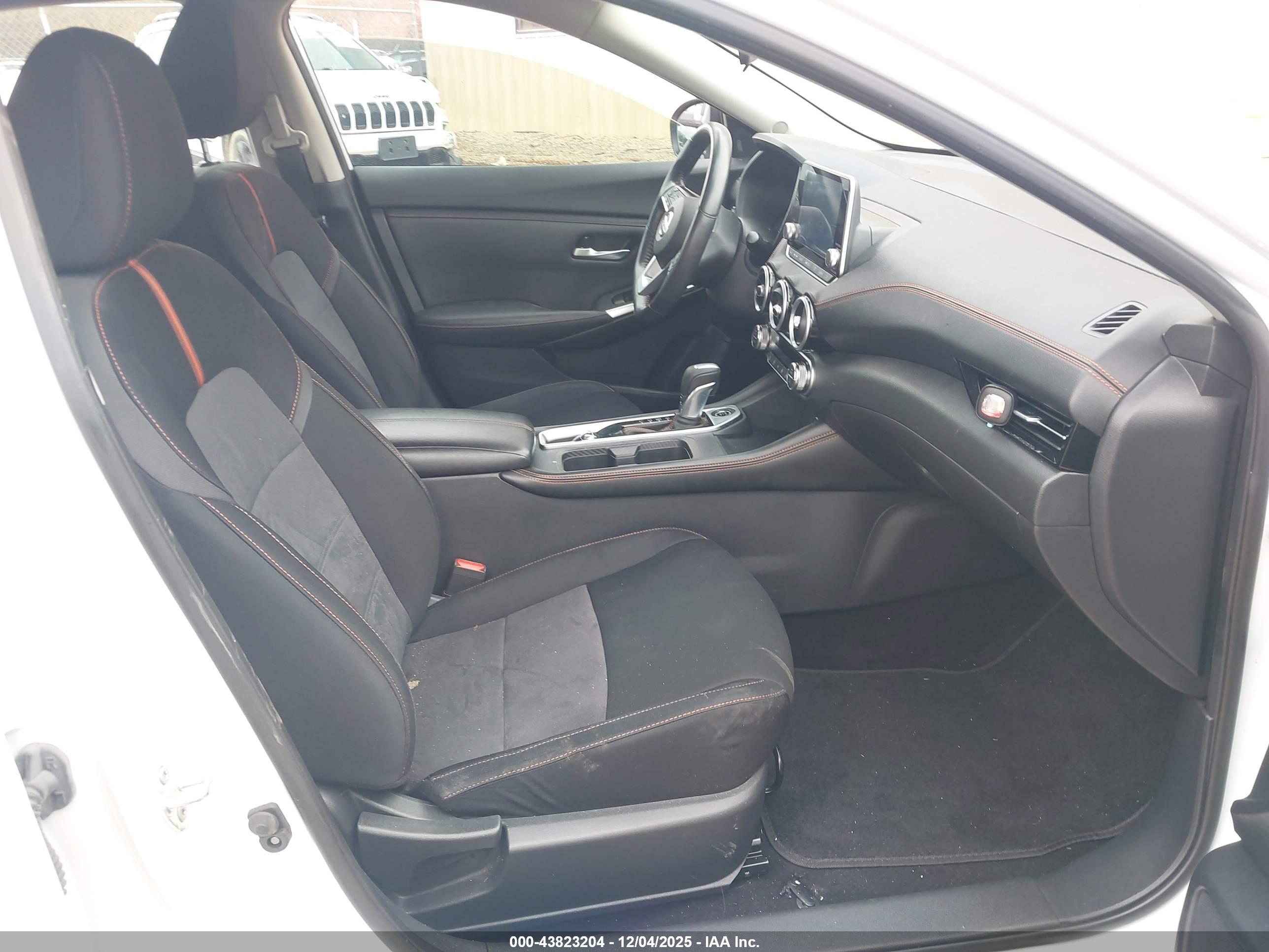NISSAN SENTRA image 5