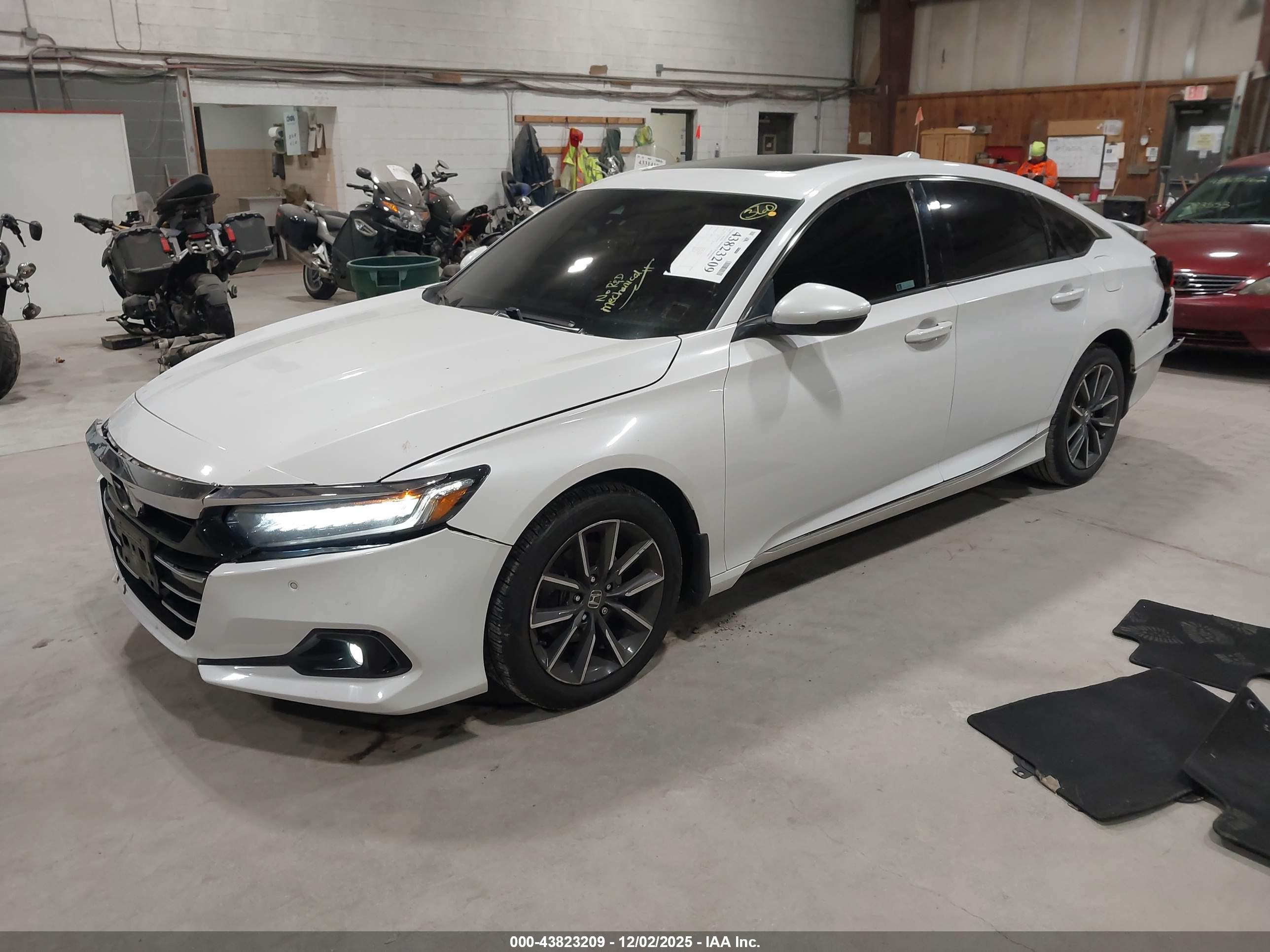 HONDA ACCORD image 2
