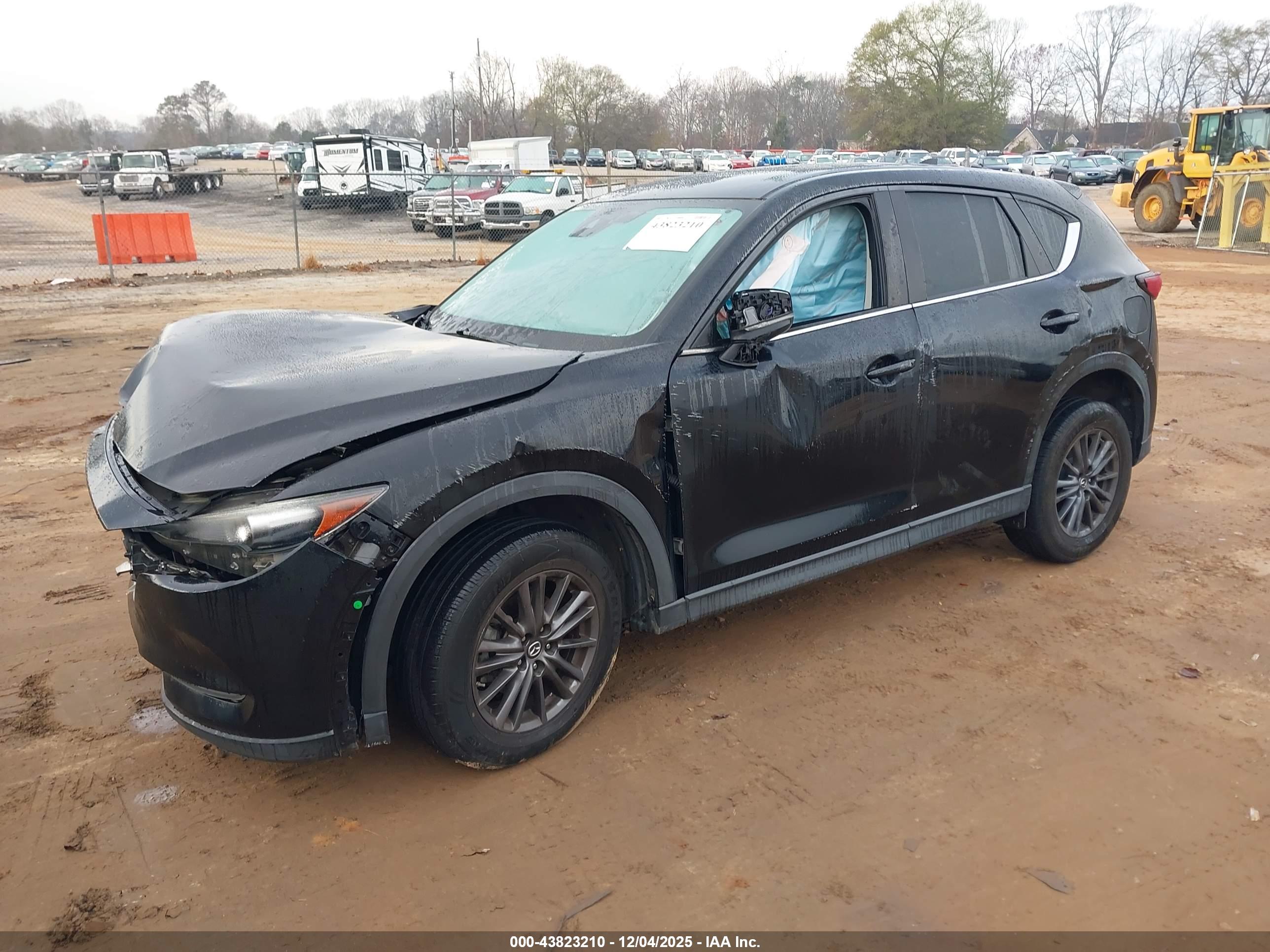 MAZDA CX-5 image 2
