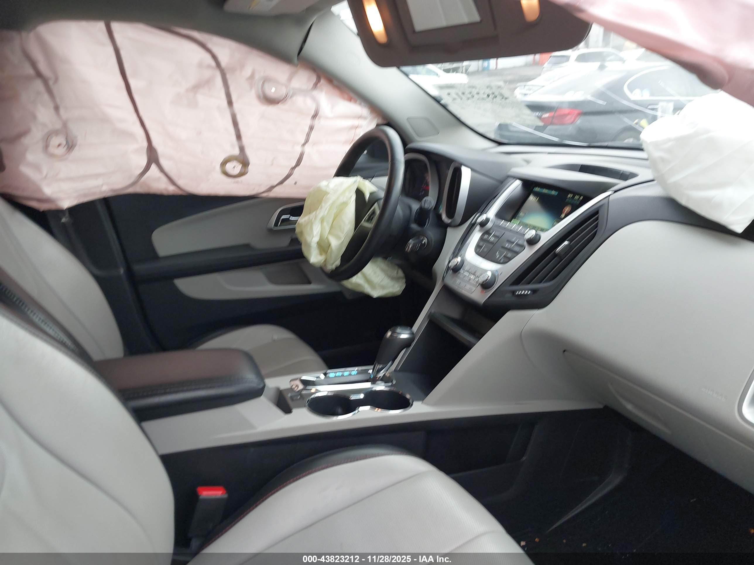 CHEVROLET EQUINOX image 5