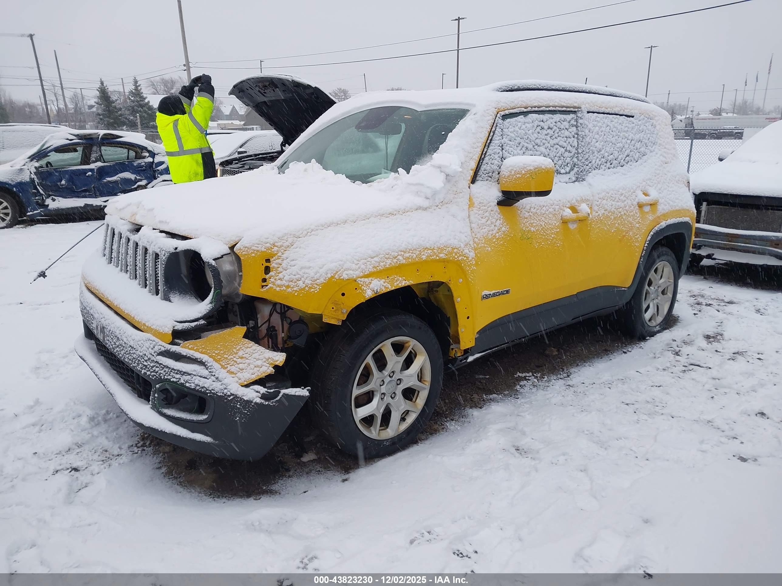 JEEP RENEGADE image 2