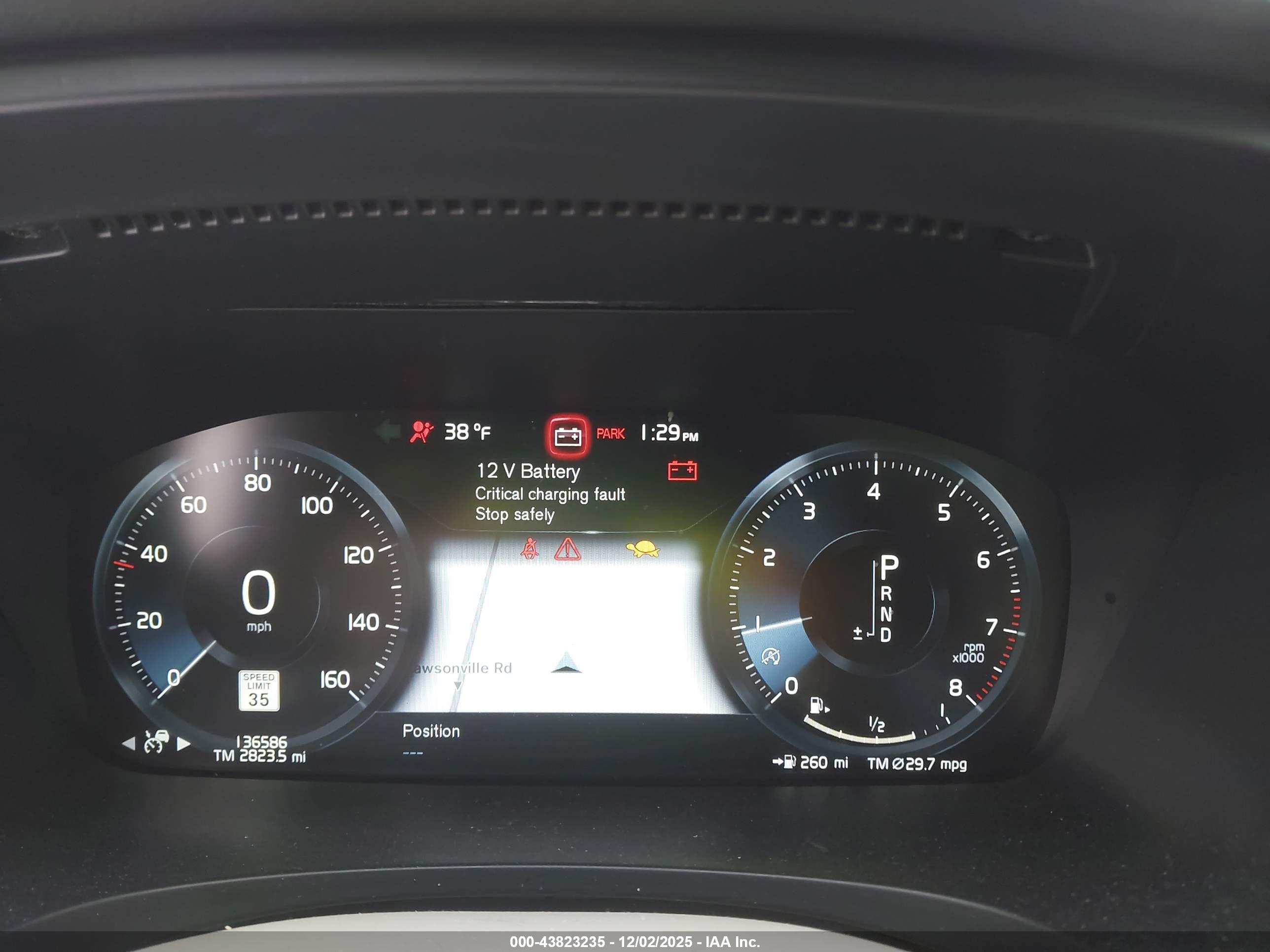 VOLVO S90 image 7
