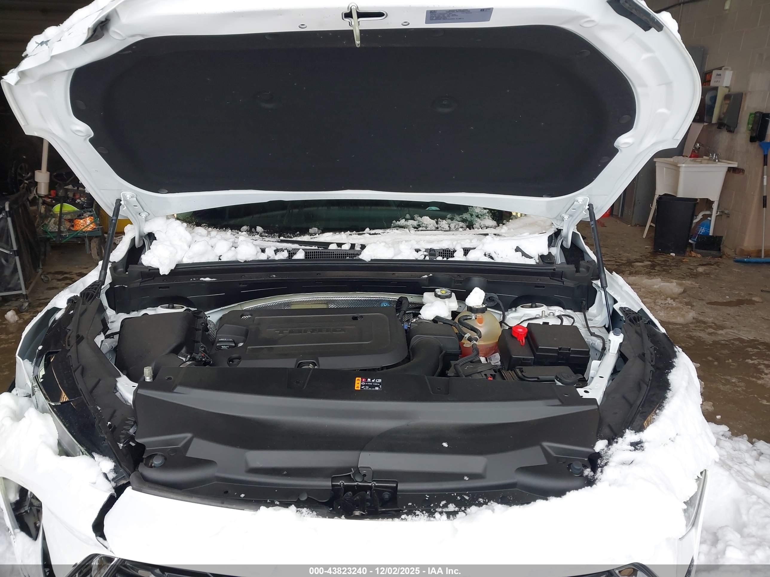 BUICK ENVISION image 10
