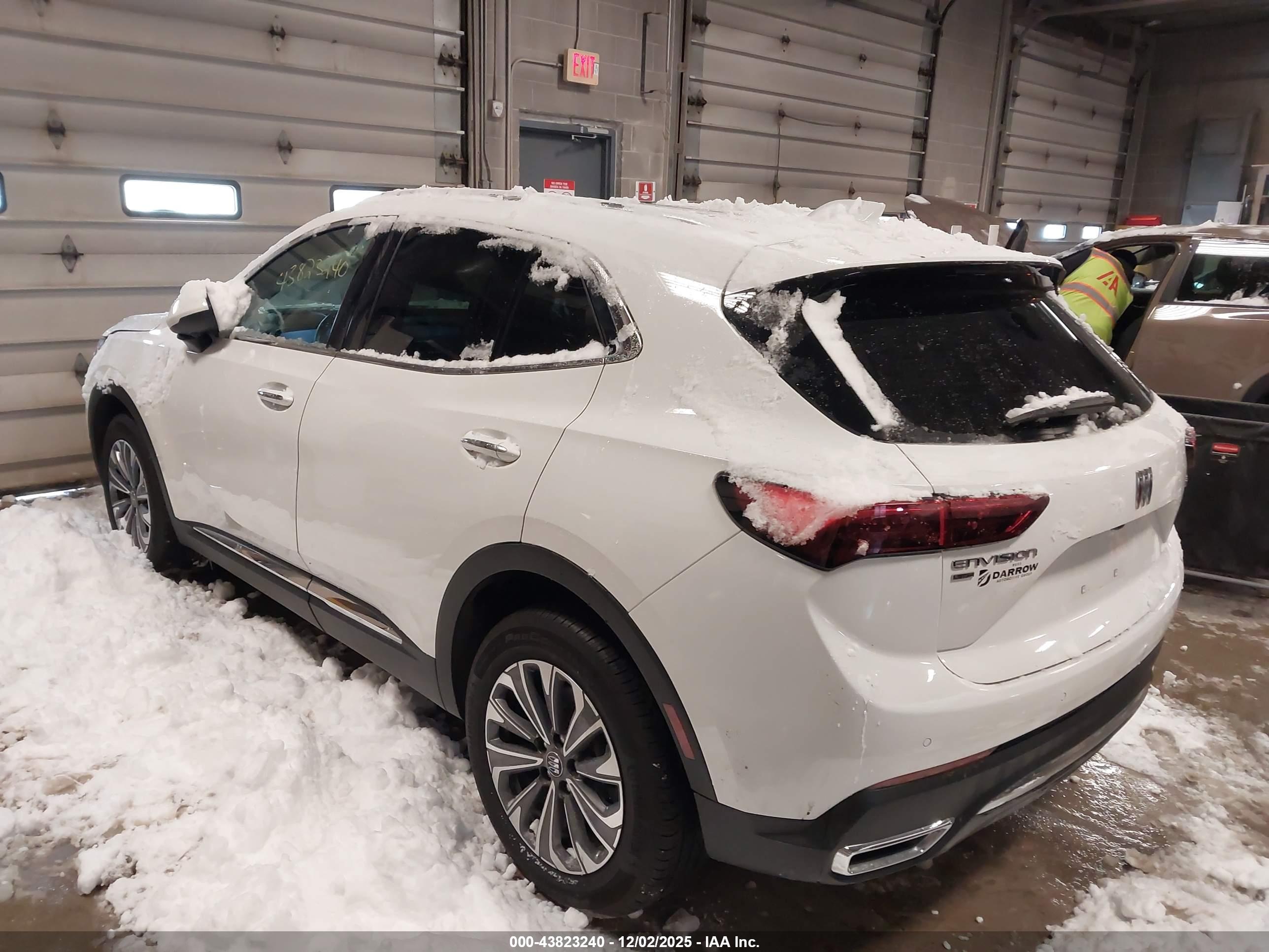 BUICK ENVISION image 3