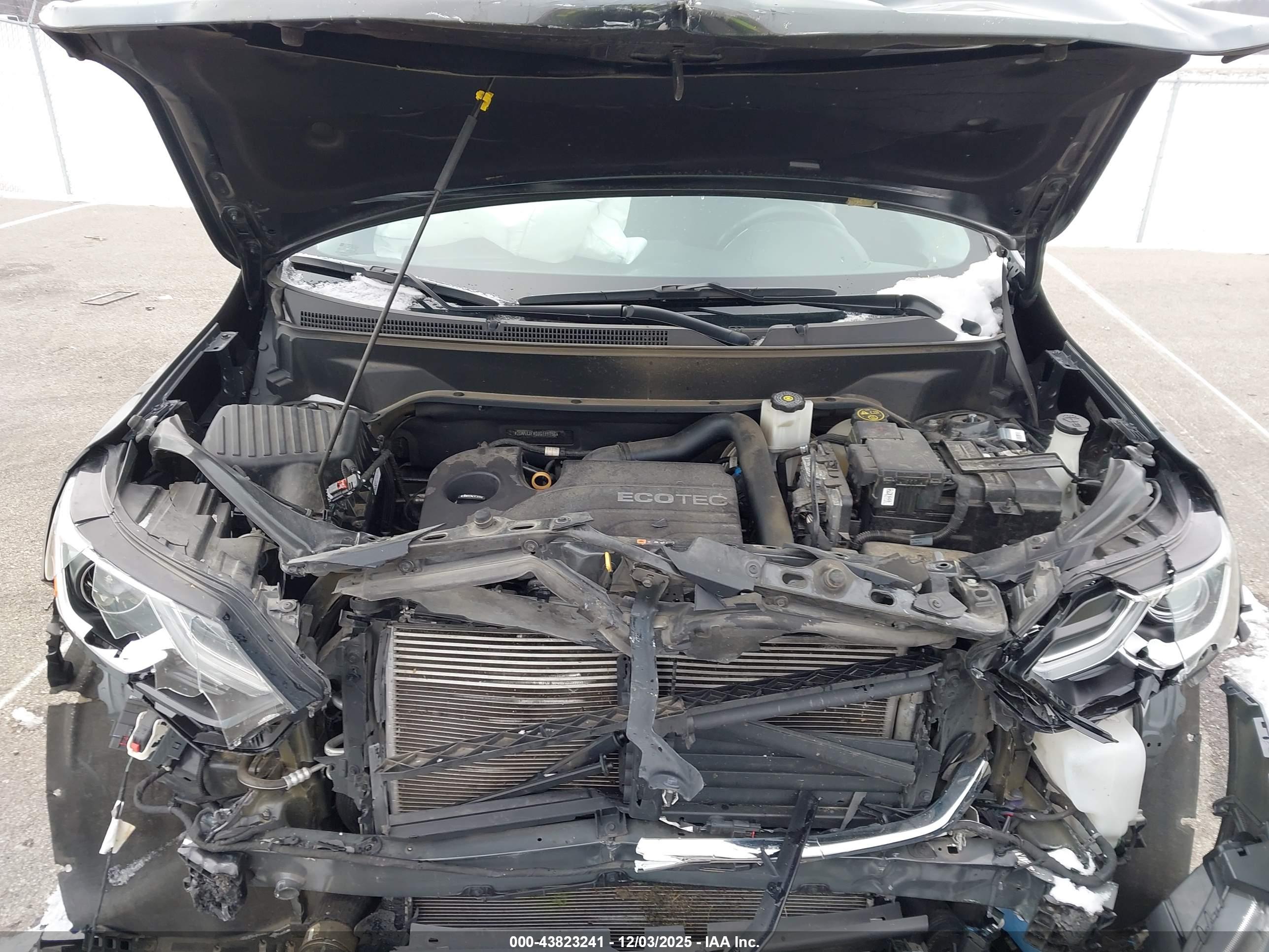 CHEVROLET EQUINOX image 10