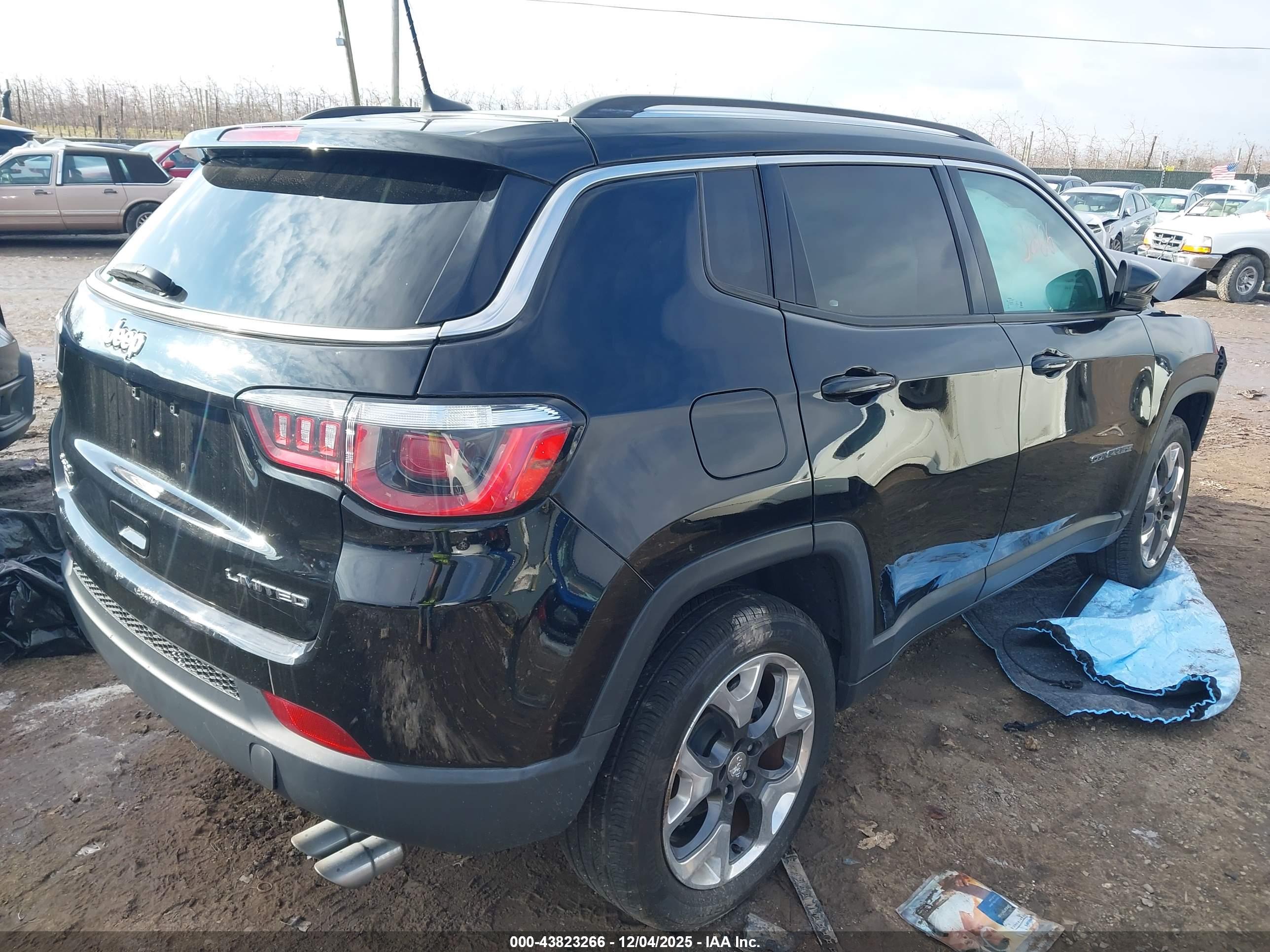 JEEP COMPASS image 4